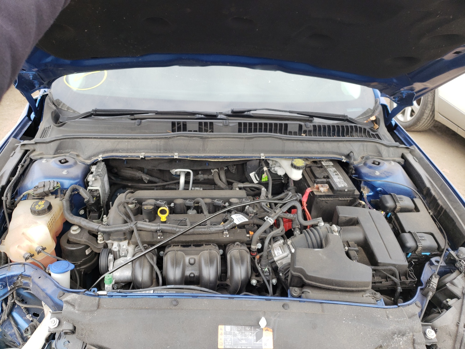 Photo 7 from auction – 2017 FORD FUSION SE with VIN 3FA6P0H74HR411765