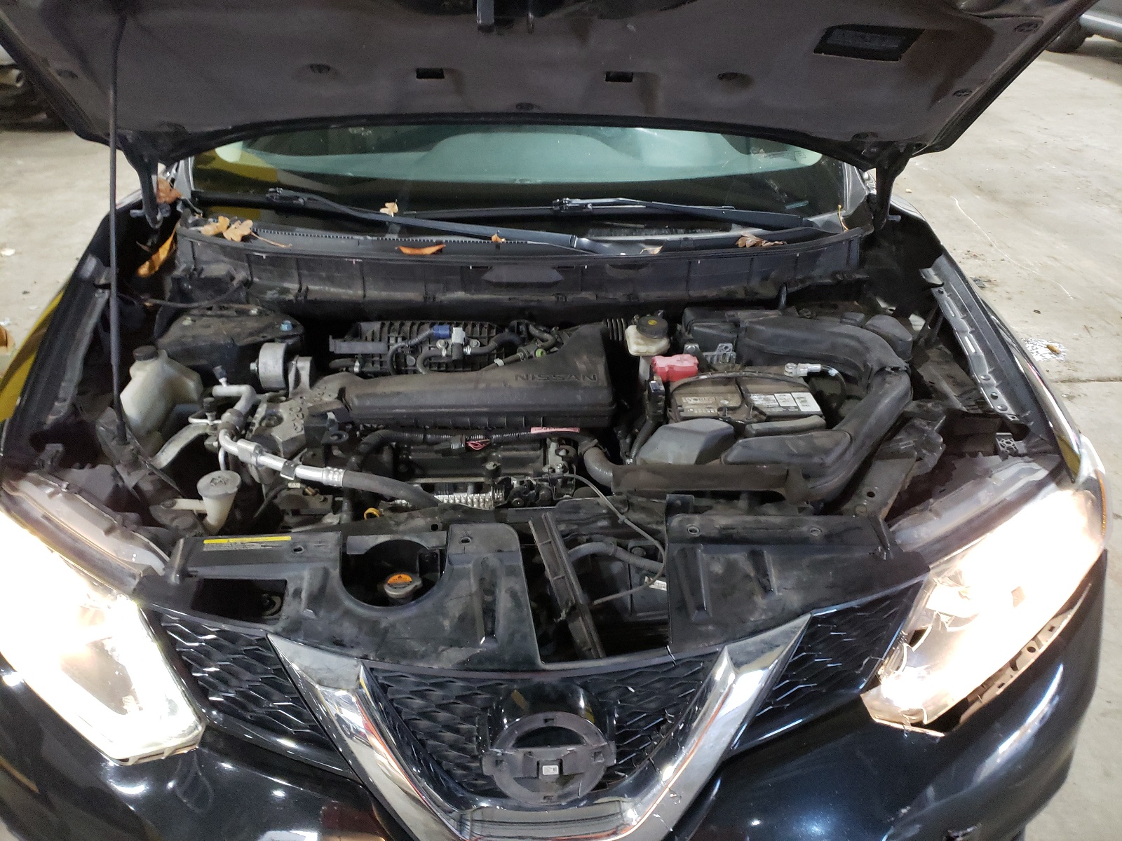 Photo 7 from auction – 2014 NISSAN ROGUE S with VIN 5N1AT2MV2EC857208
