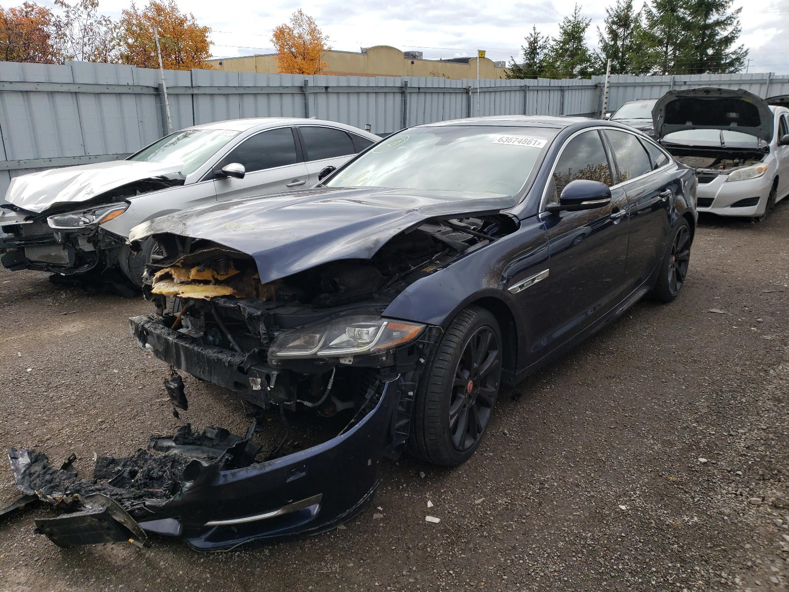 Photo 2 from auction – 2016 JAGUAR XJ with VIN SAJXJ1CD5G8W02857