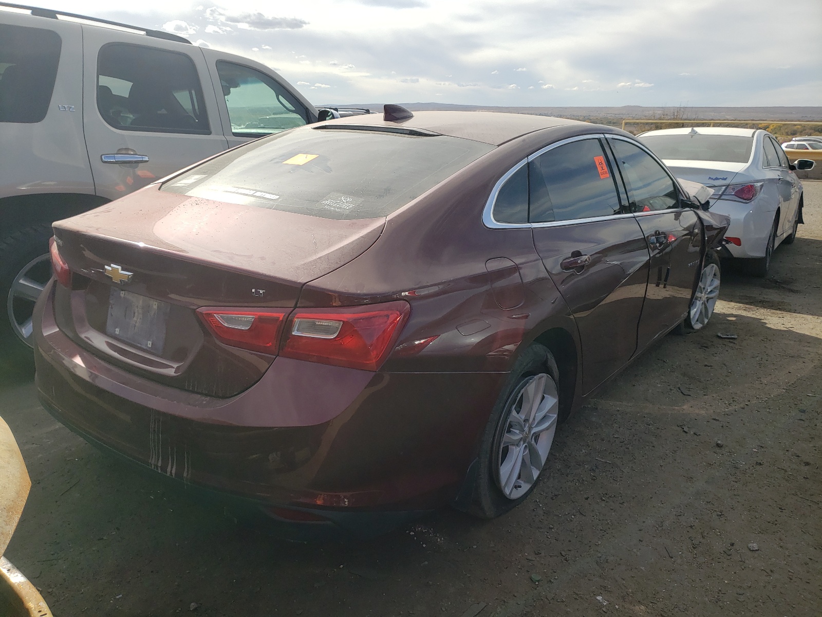 Photo 4 from auction – 2016 CHEVROLET MALIBU LT with VIN 1G1ZE5ST2GF245542