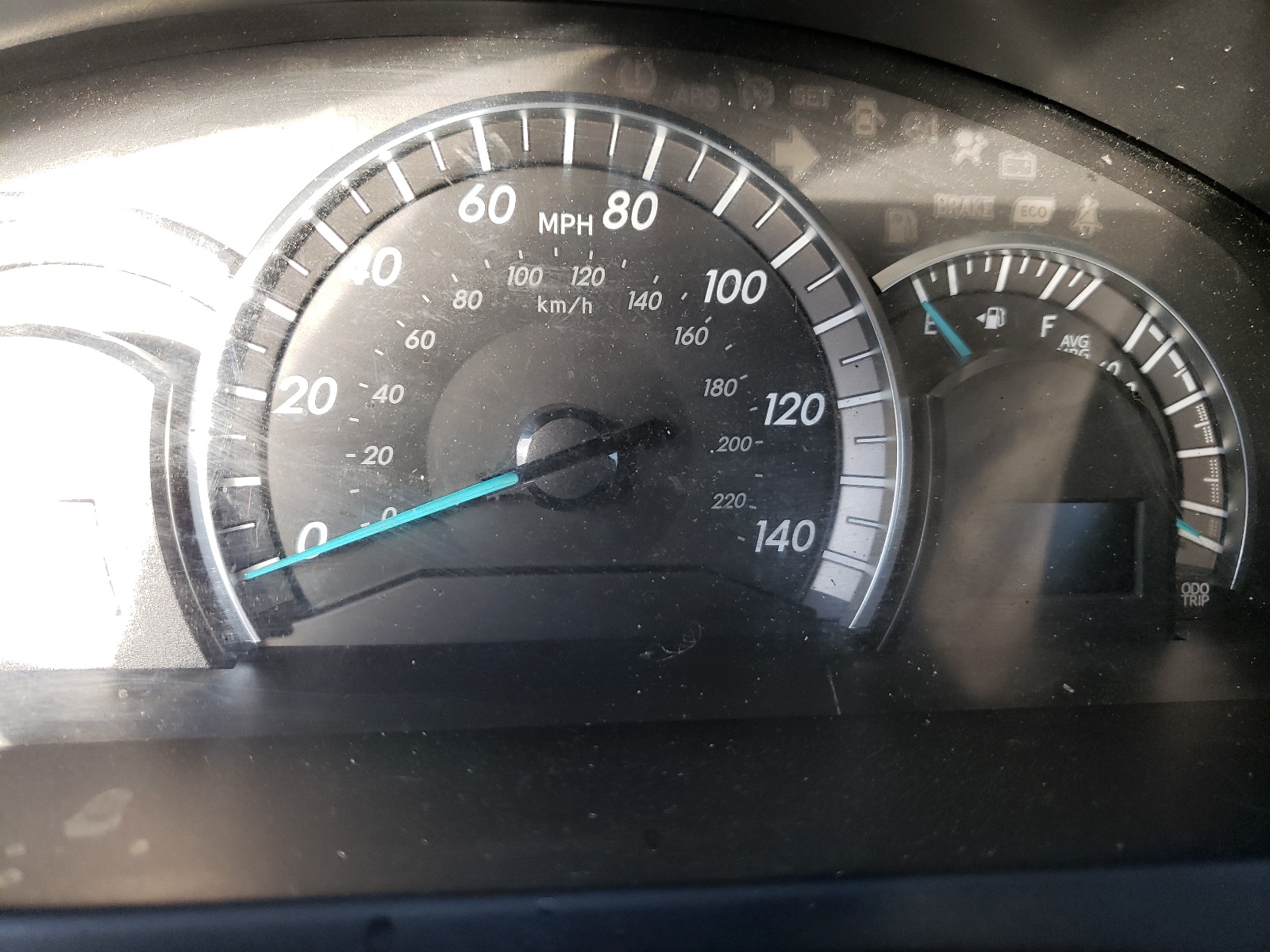 Photo 8 from auction – 2014 TOYOTA CAMRY L with VIN 4T1BF1FKXEU770269