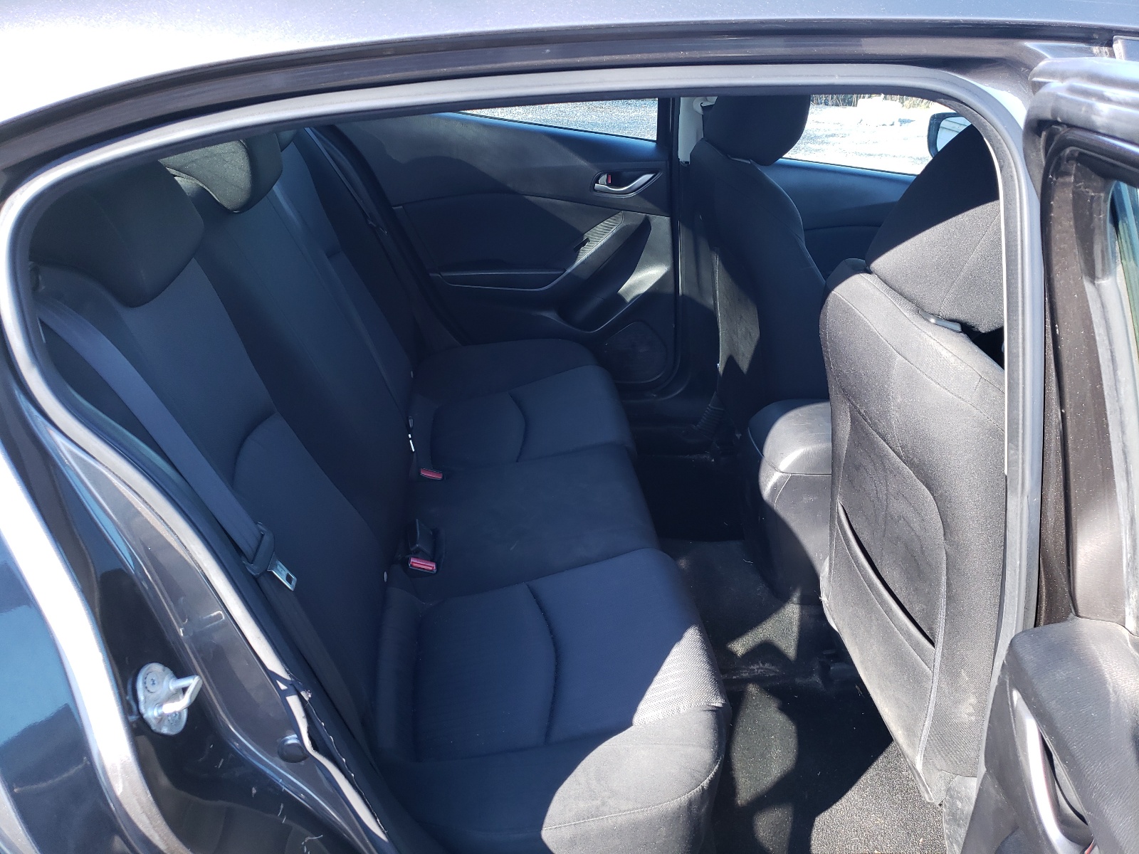 Photo 18 from auction – 2016 MAZDA 3 SPORT with VIN 3MZBM1U75GM282294