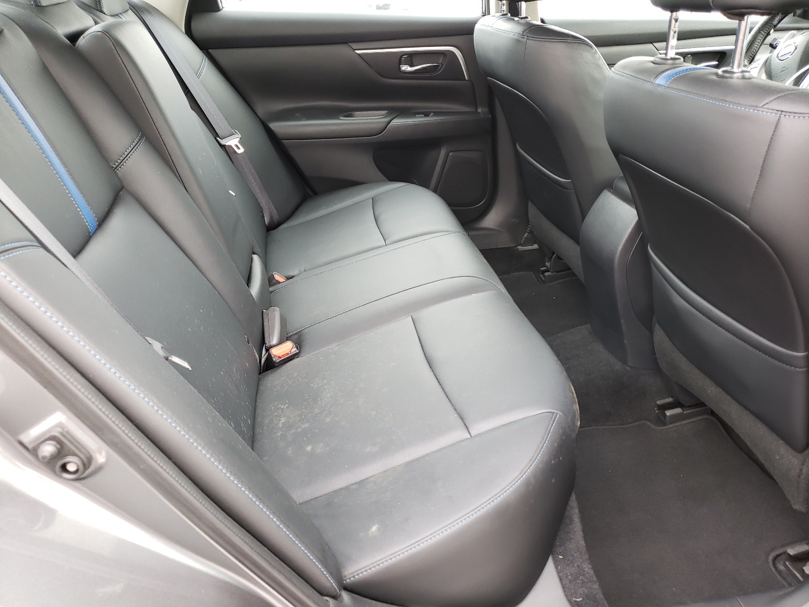 Photo 6 from auction – 2018 NISSAN ALTIMA 2.5 with VIN 1N4AL3AP2JC182461