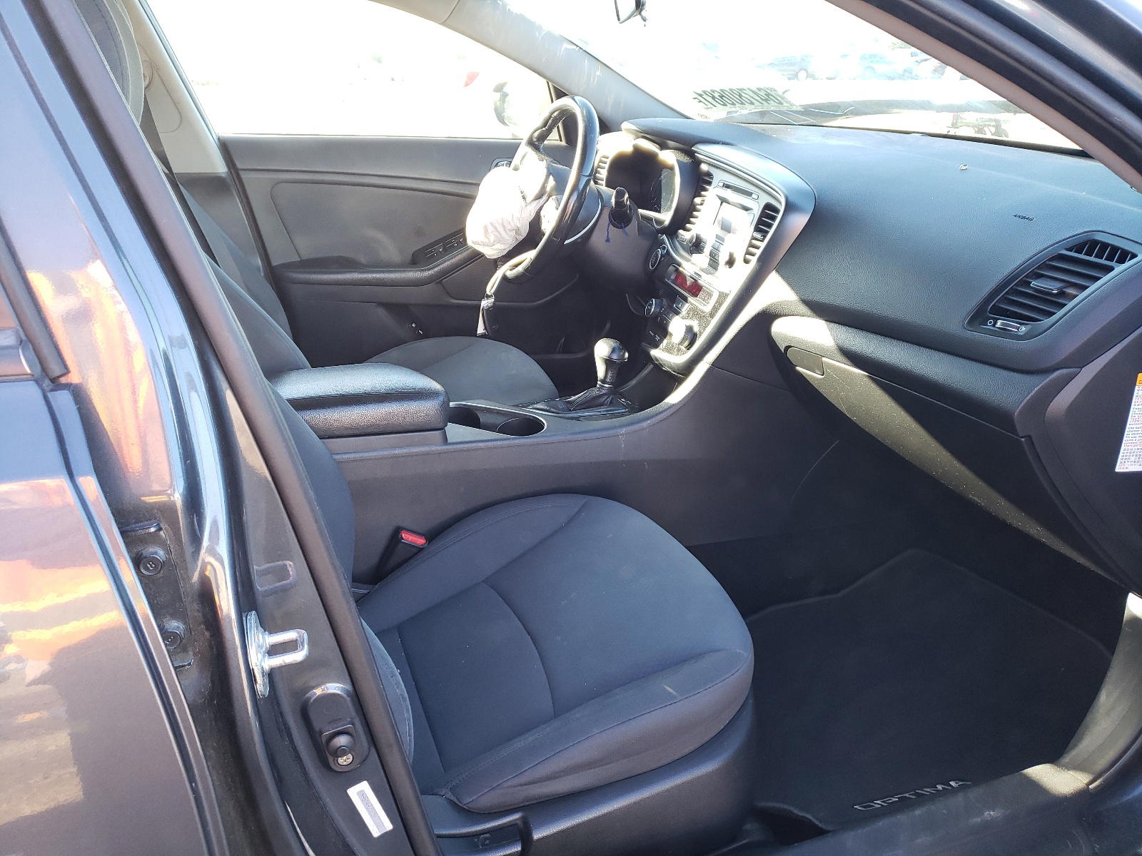 Photo 5 from auction – 2014 KIA OPTIMA HYB with VIN KNAGM4AD5E5071231