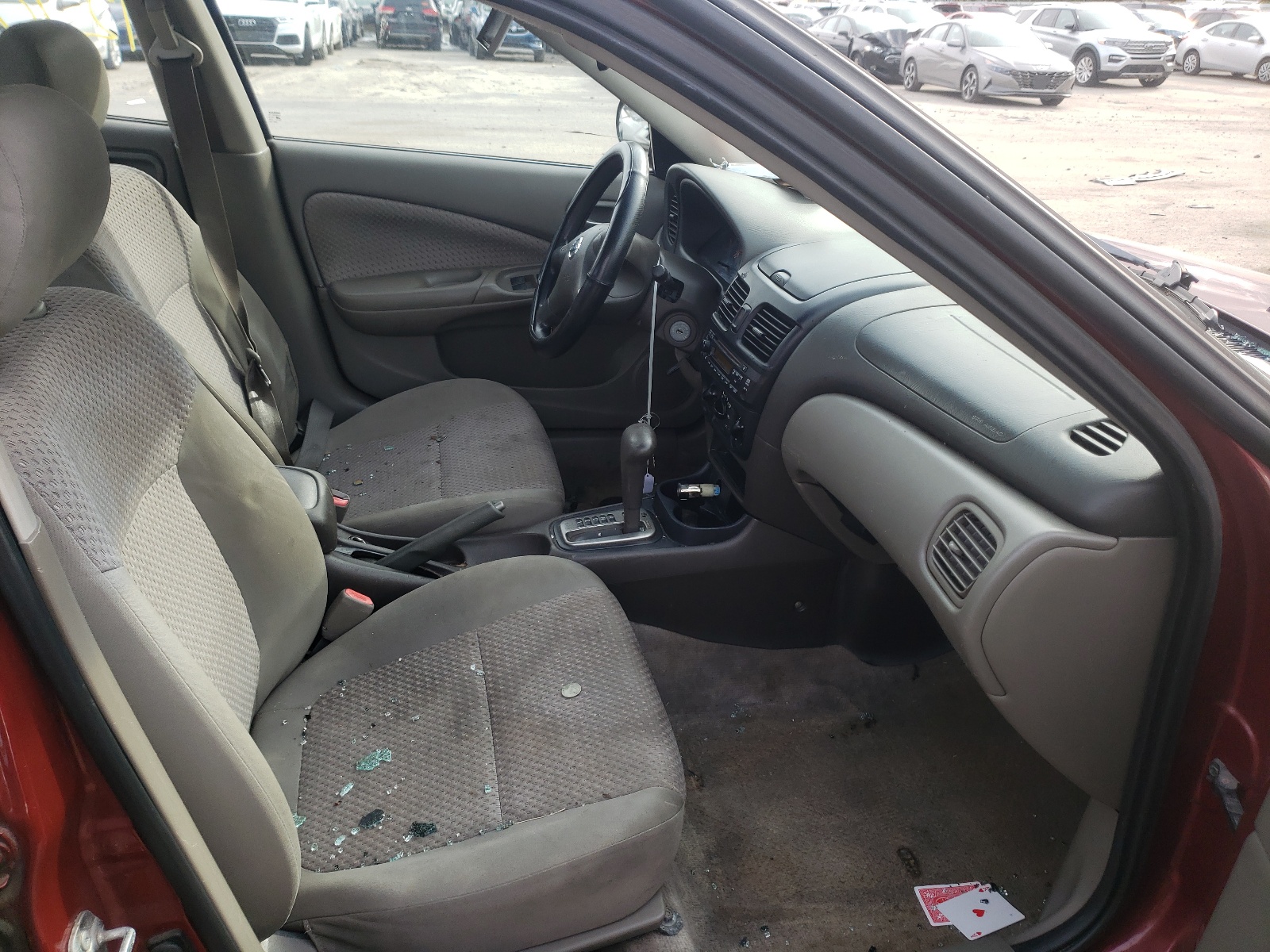 Photo 5 from auction – 2004 NISSAN SENTRA with VIN 3N1CB51DX4L475284