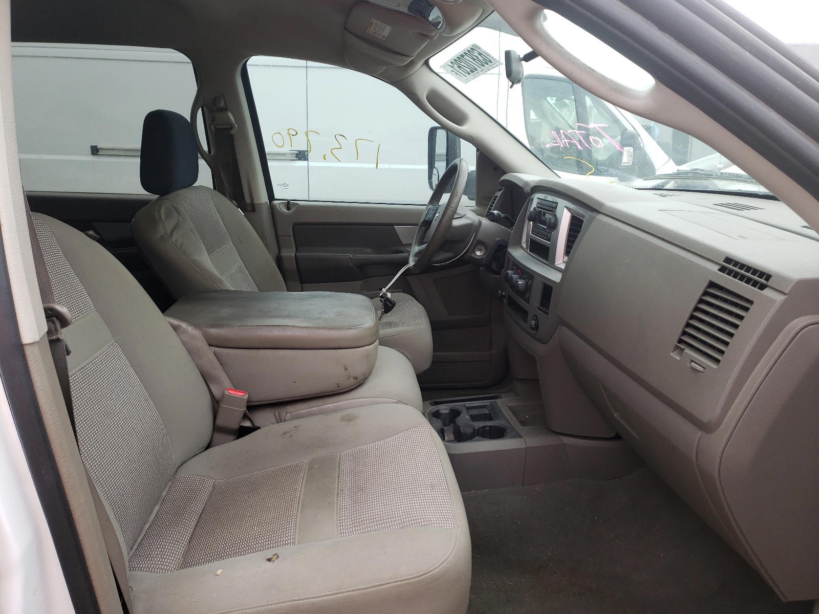 Photo 5 from auction – 2007 DODGE RAM 1500 with VIN 3D7KR19D97G724467