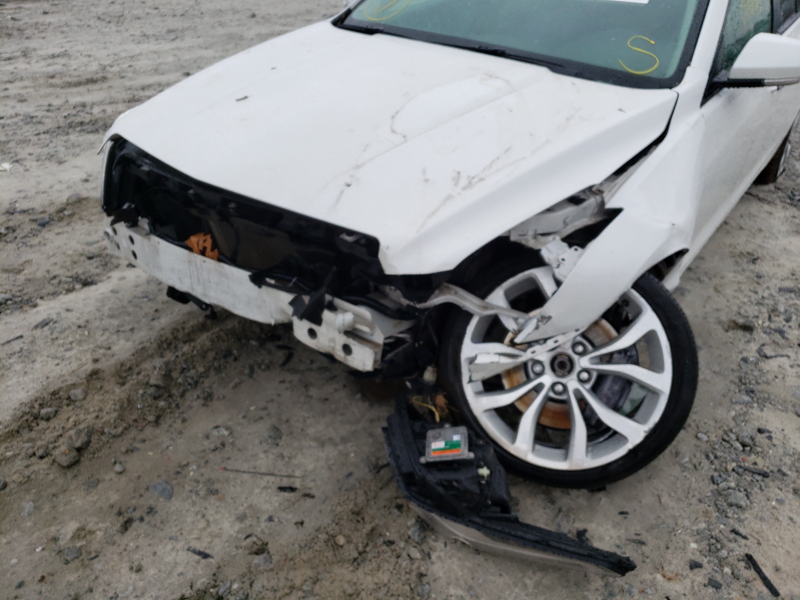 Photo 9 from auction – 2015 CADILLAC ATS PERFOR with VIN 1G6AJ5S32F0128595