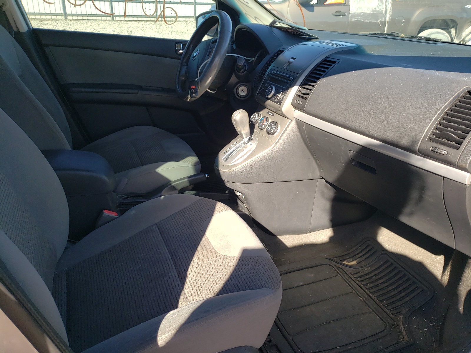 صورة رقم 5 من المزاد - 2012 NISSAN SENTRA 2.0 مع VIN 3N1AB6AP1CL650866