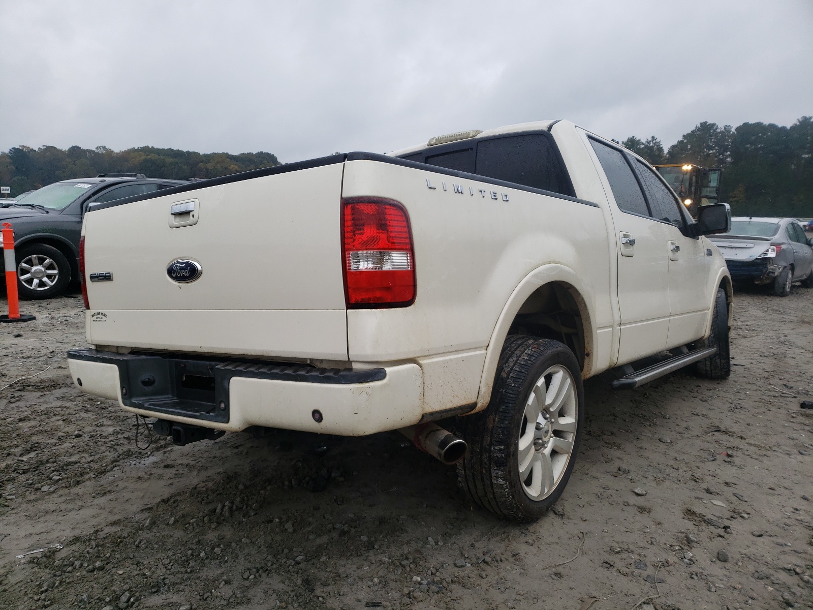 Photo 4 from auction – 2008 FORD F150 SUPER with VIN 1FTRW12518FA18343