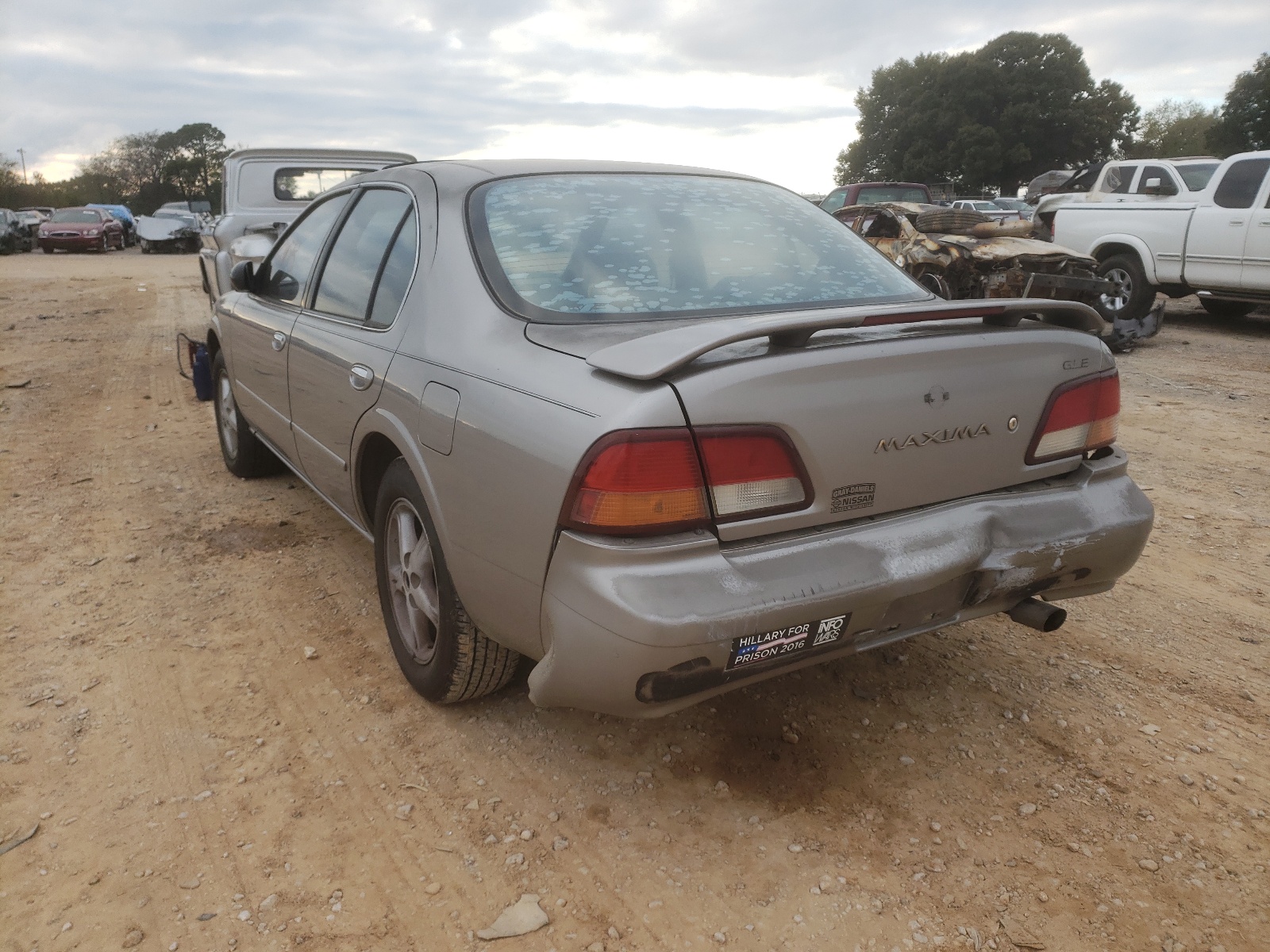 Photo 3 from auction – 1999 NISSAN MAXIMA GLE with VIN JN1CA21A3XT106029