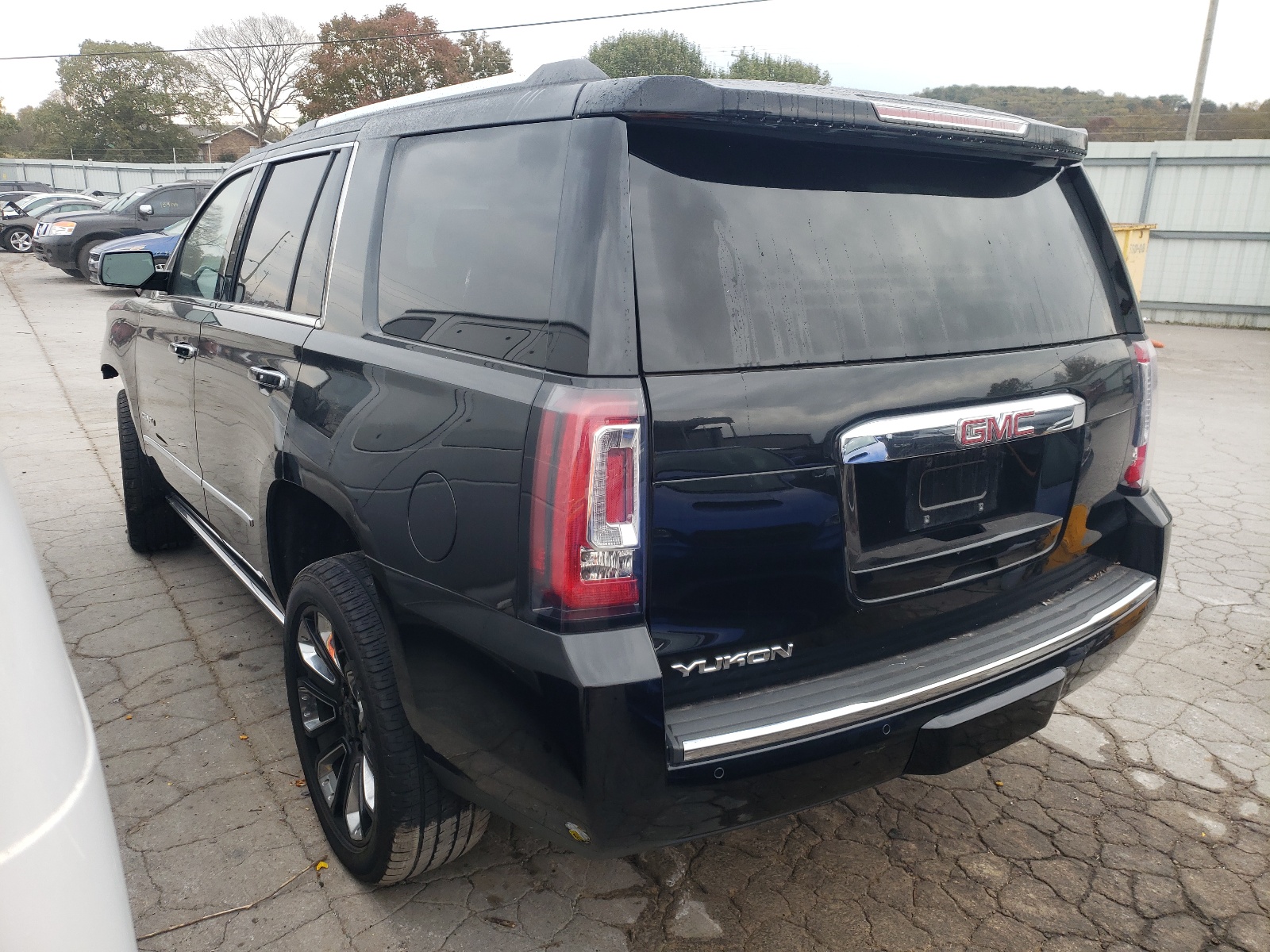Photo 3 from auction – 2018 GMC YUKON DENA with VIN 1GKS2CKJ2JR327155