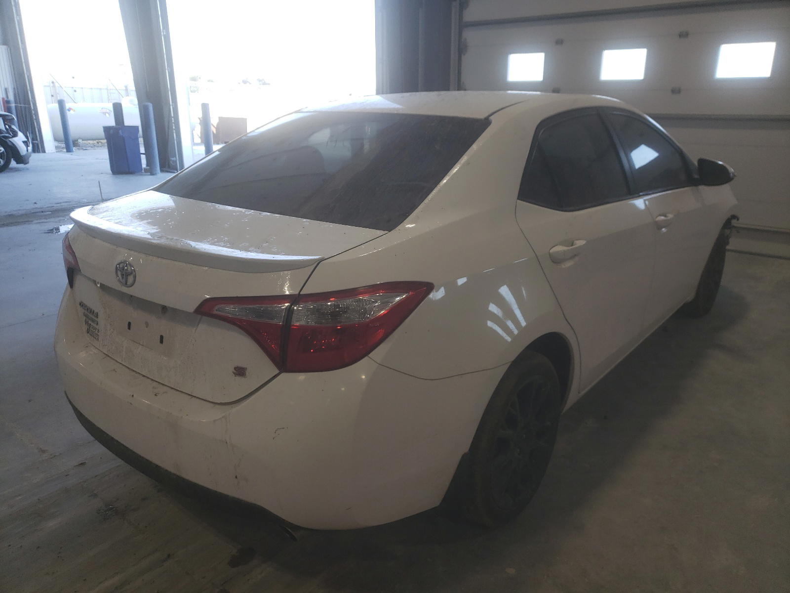 Photo 4 from auction – 2016 TOYOTA COROLLA with VIN 2T1BURHE3GC509792