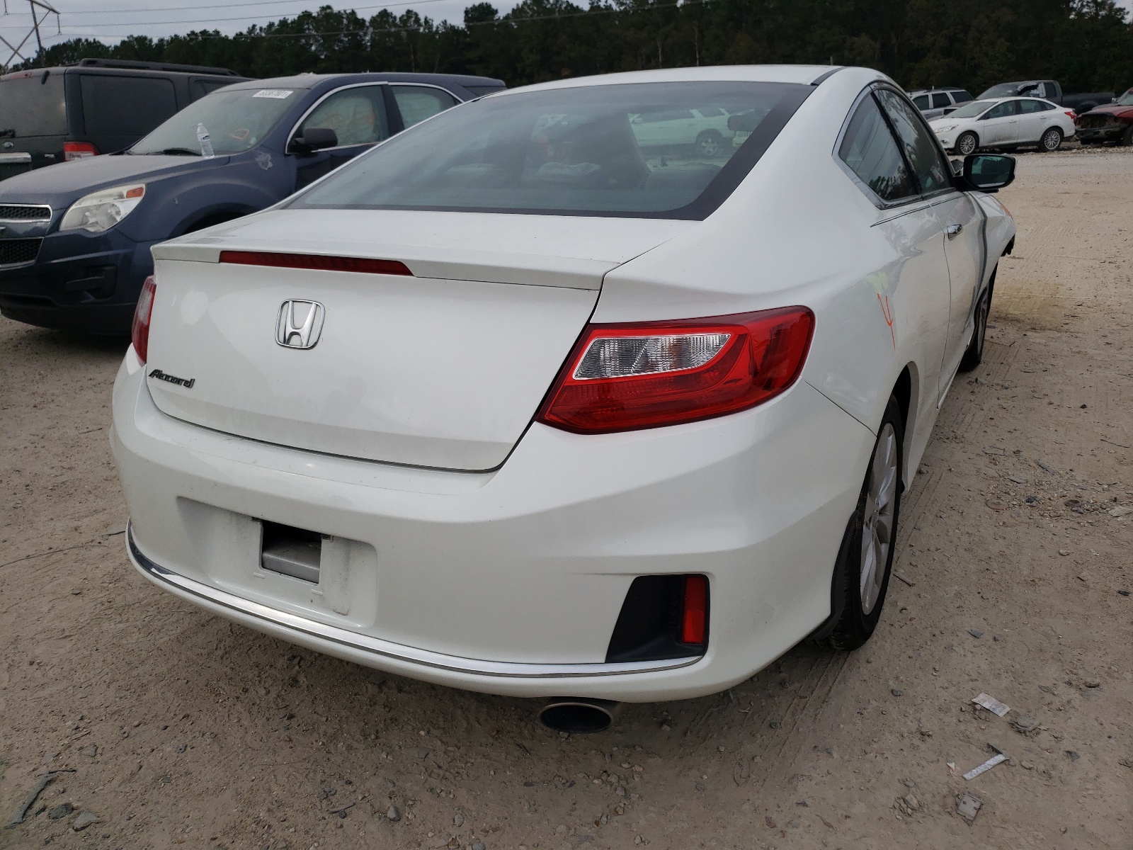 Photo 4 from auction – 2015 HONDA ACCORD LX- with VIN 1HGCT1B36FA014622