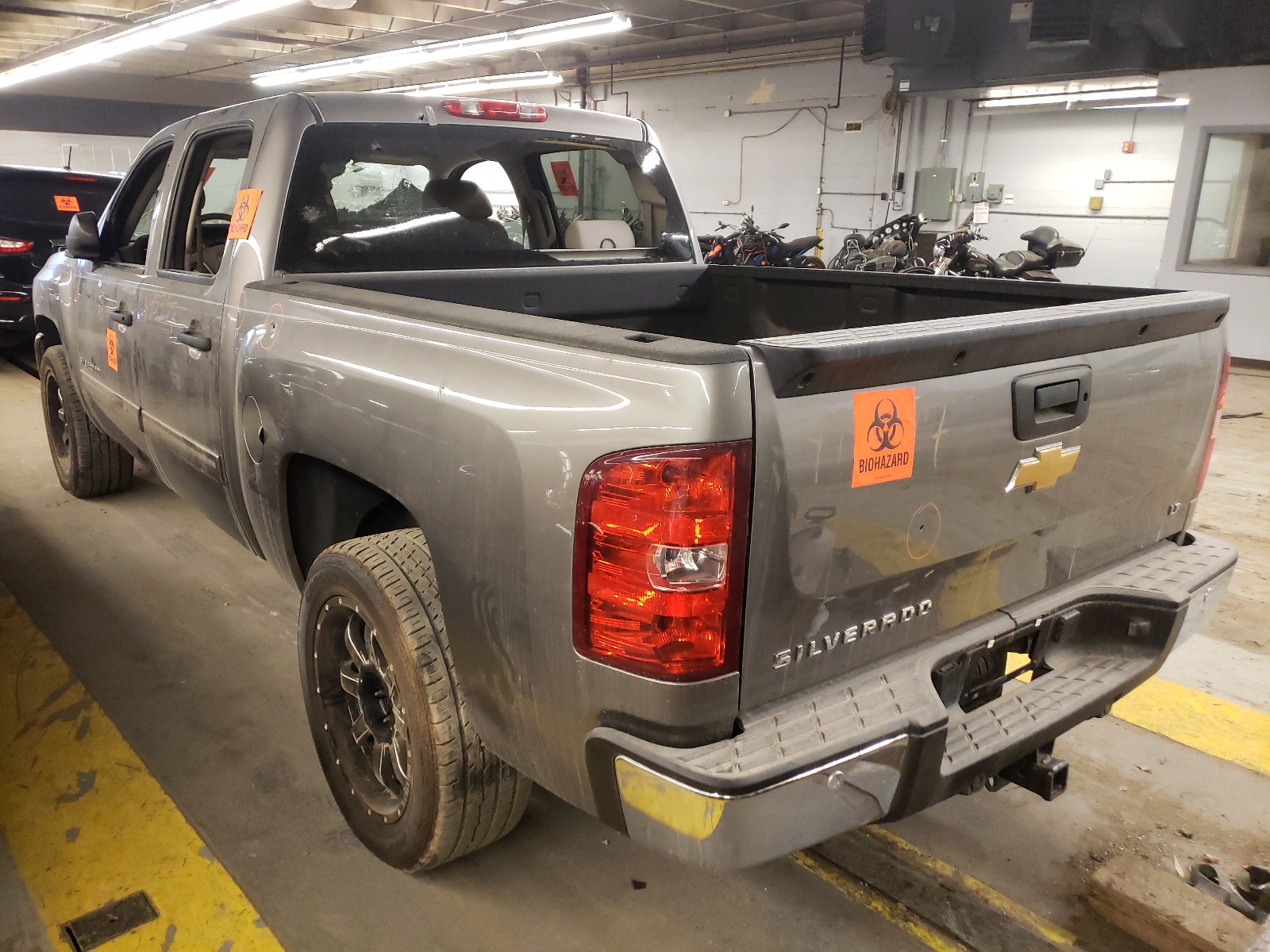 Photo 3 from auction – 2013 CHEVROLET SILVERADO with VIN 3GCPKSE7XDG259610