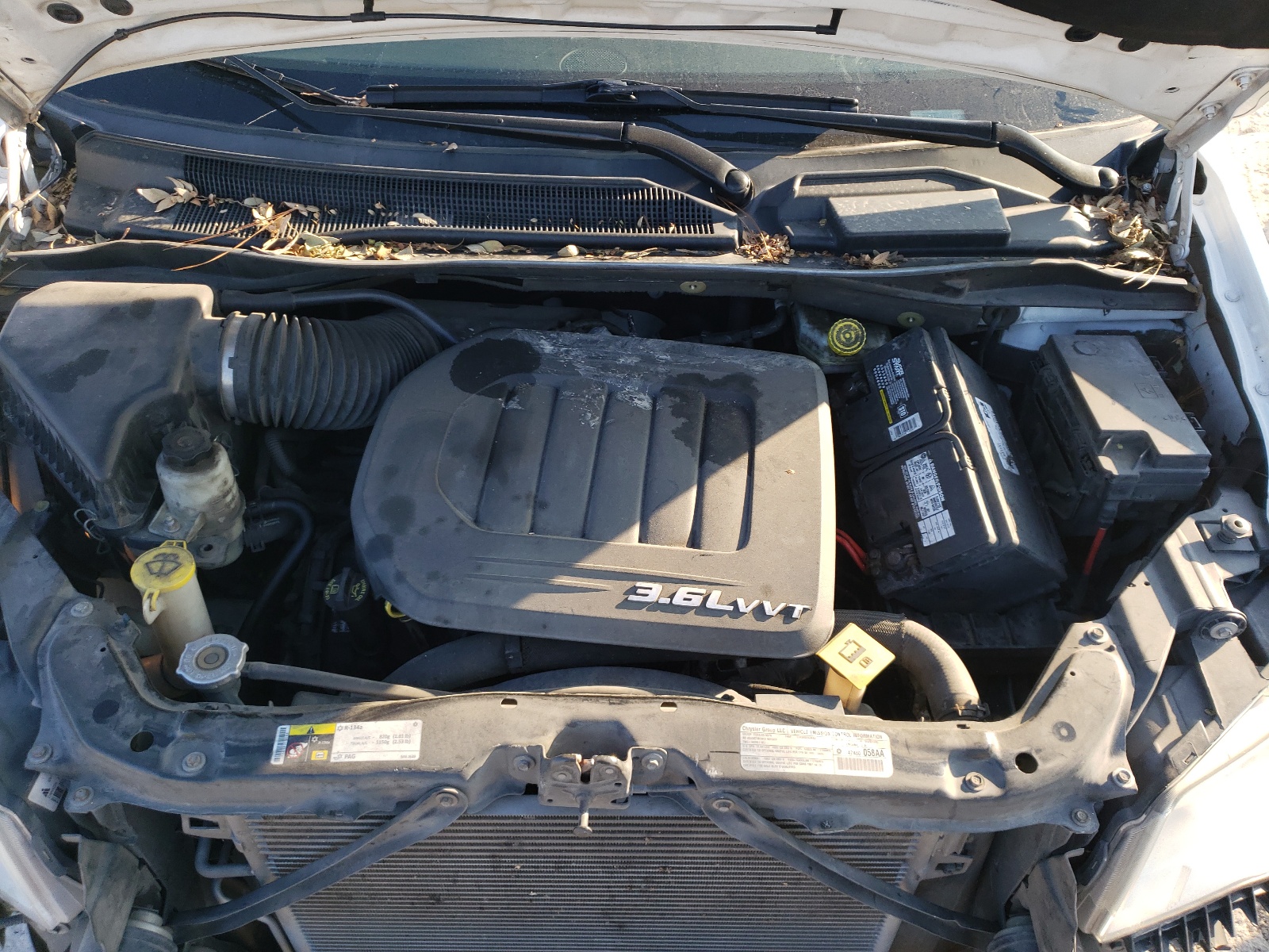 Photo 7 from auction – 2014 CHRYSLER TOWN & COU with VIN 2C4RC1BG5ER123983