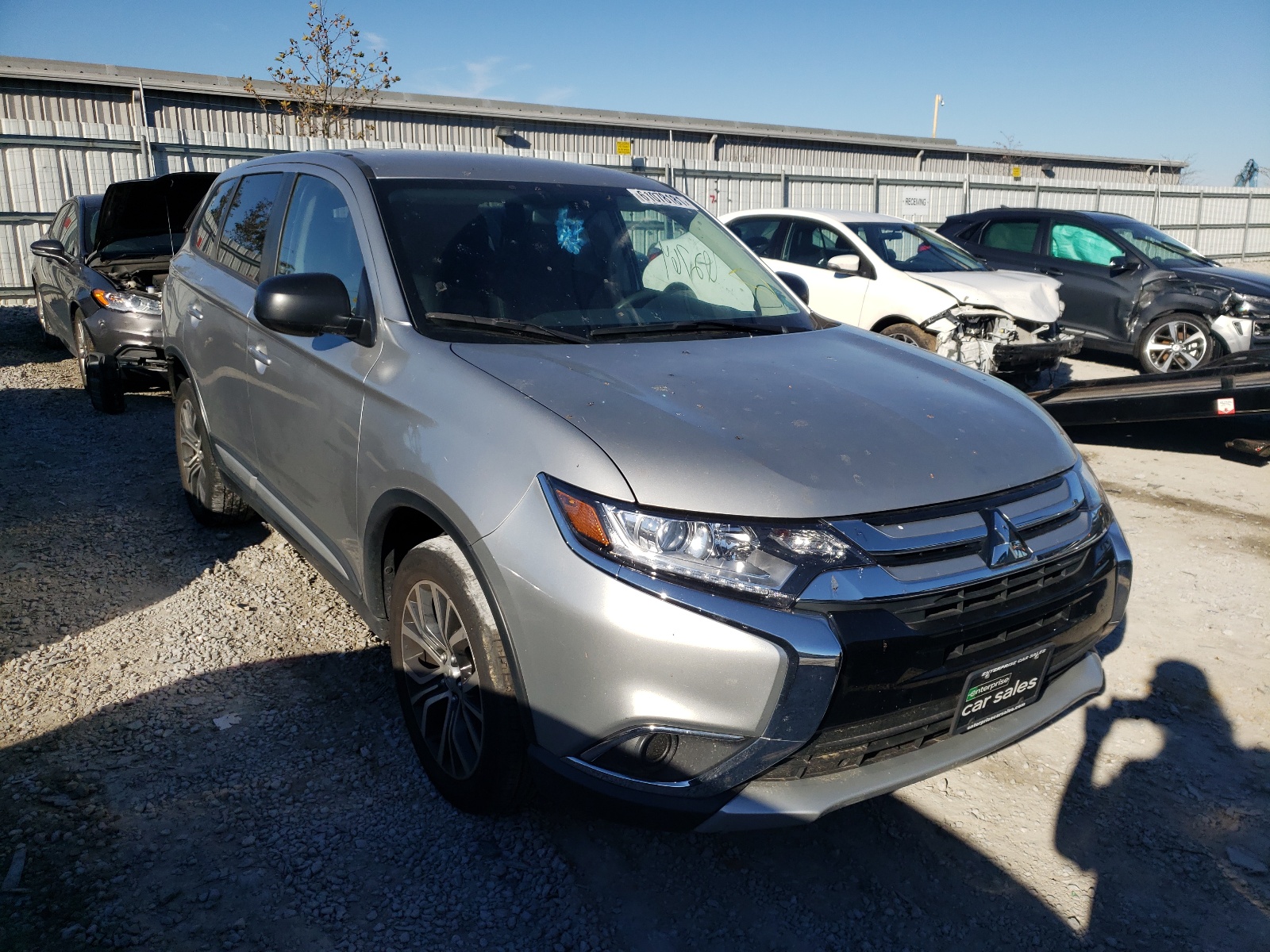 MITSUBISHI OUTLANDER 2018 with VIN JA4AZ3A39JZ058152 - Photo from auction