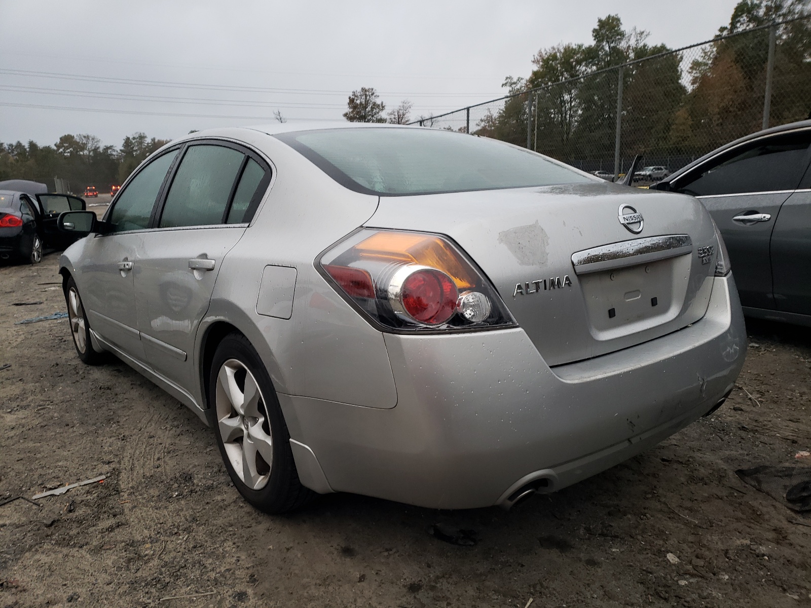Photo 3 from auction – 2007 NISSAN ALTIMA 3.5 with VIN 1N4BL21E37N407562