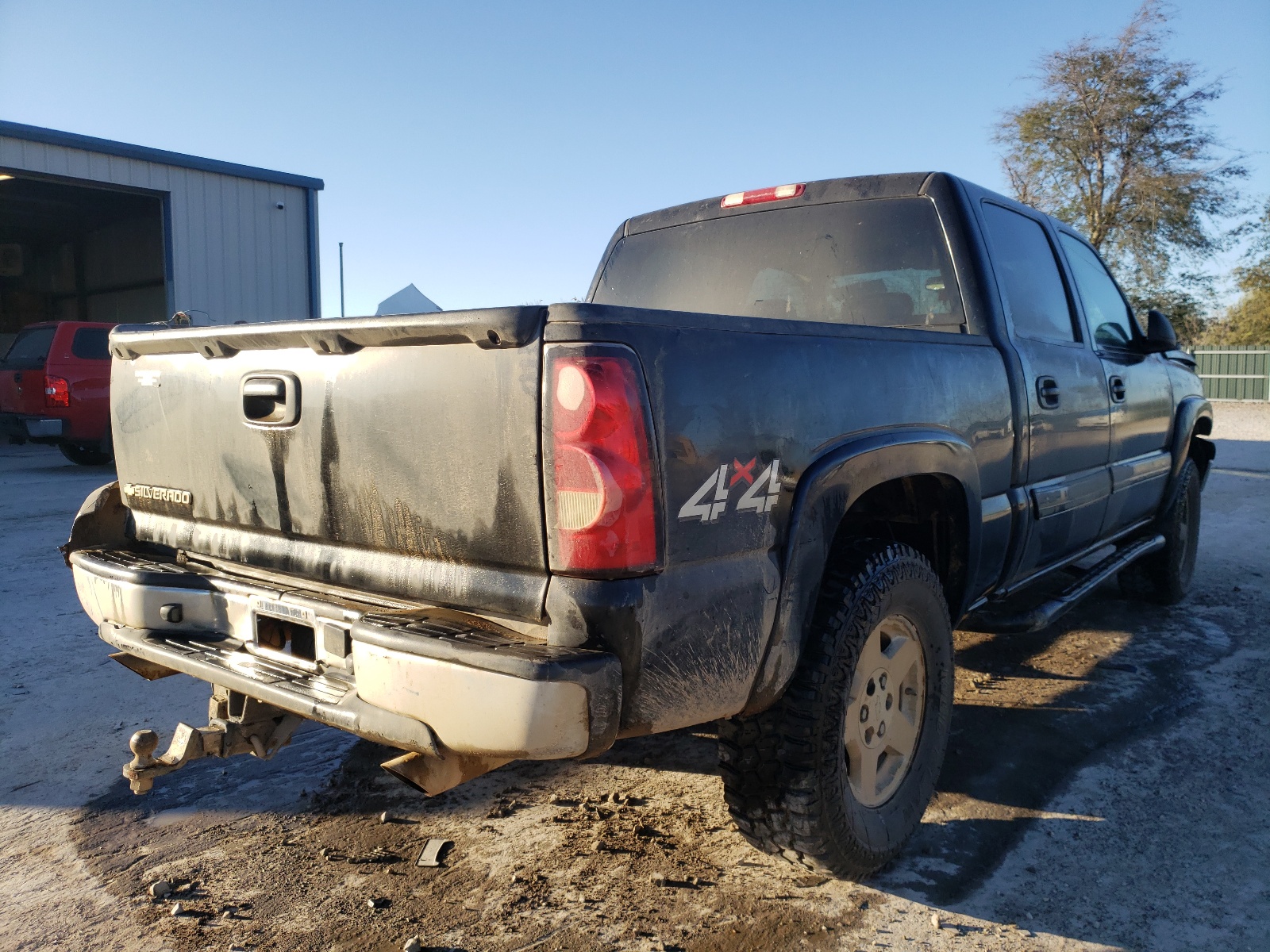 Photo 4 from auction – 2006 CHEVROLET SILVERADO with VIN 2GCEK13Z661352982