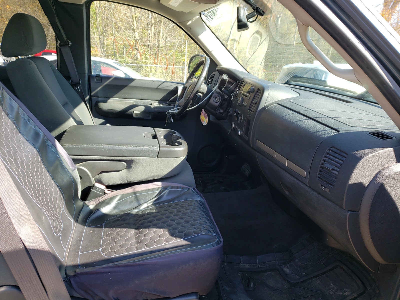 Photo 5 from auction – 2009 GMC SIERRA K15 with VIN 1GTEK29069Z282068