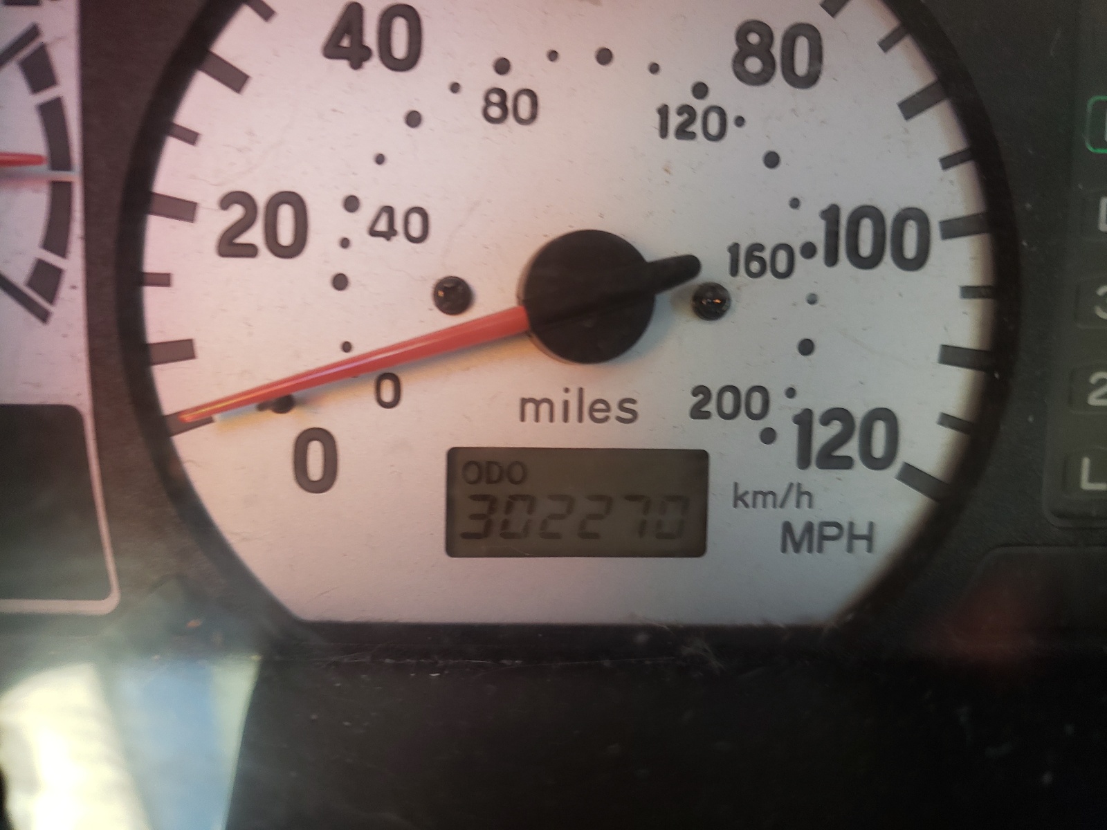 Photo 8 from auction – 2003 MITSUBISHI MONTERO SP with VIN JA4LS21HX3J023088