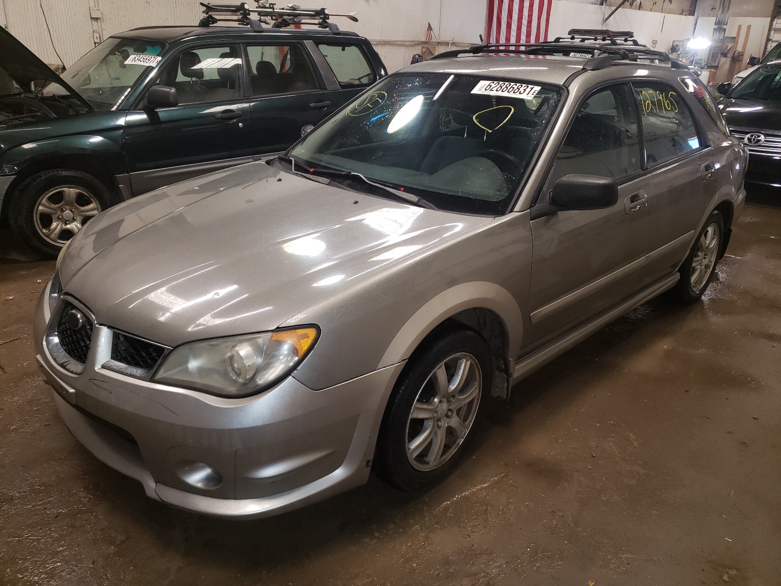 Photo 2 from auction – 2006 SUBARU IMPREZA OU with VIN JF1GG68646G819993