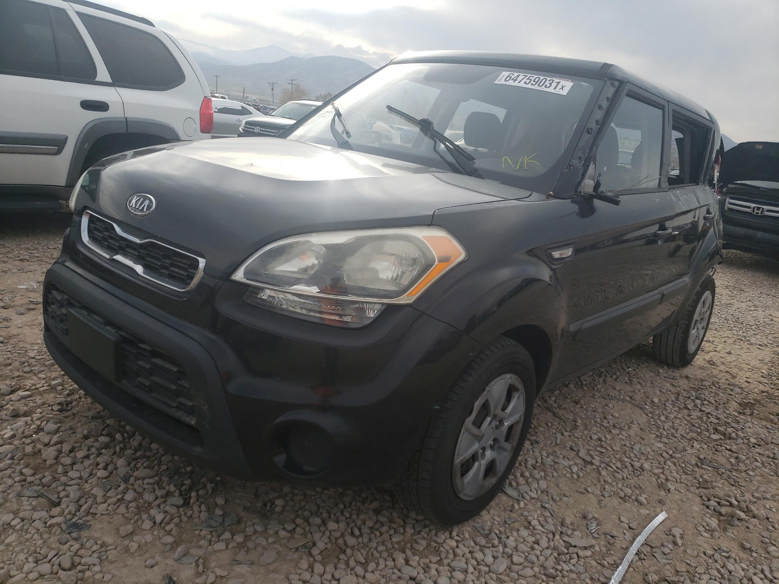 Photo 2 from auction – 2012 KIA SOUL with VIN KNDJT2A57C7744904