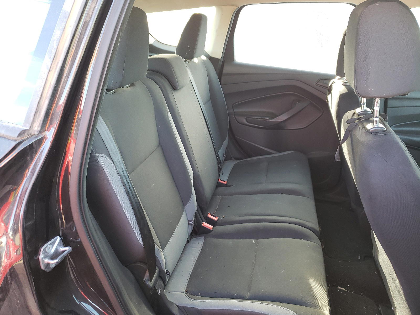 Photo 6 from auction – 2014 FORD ESCAPE S with VIN 1FMCU0F71EUE55750