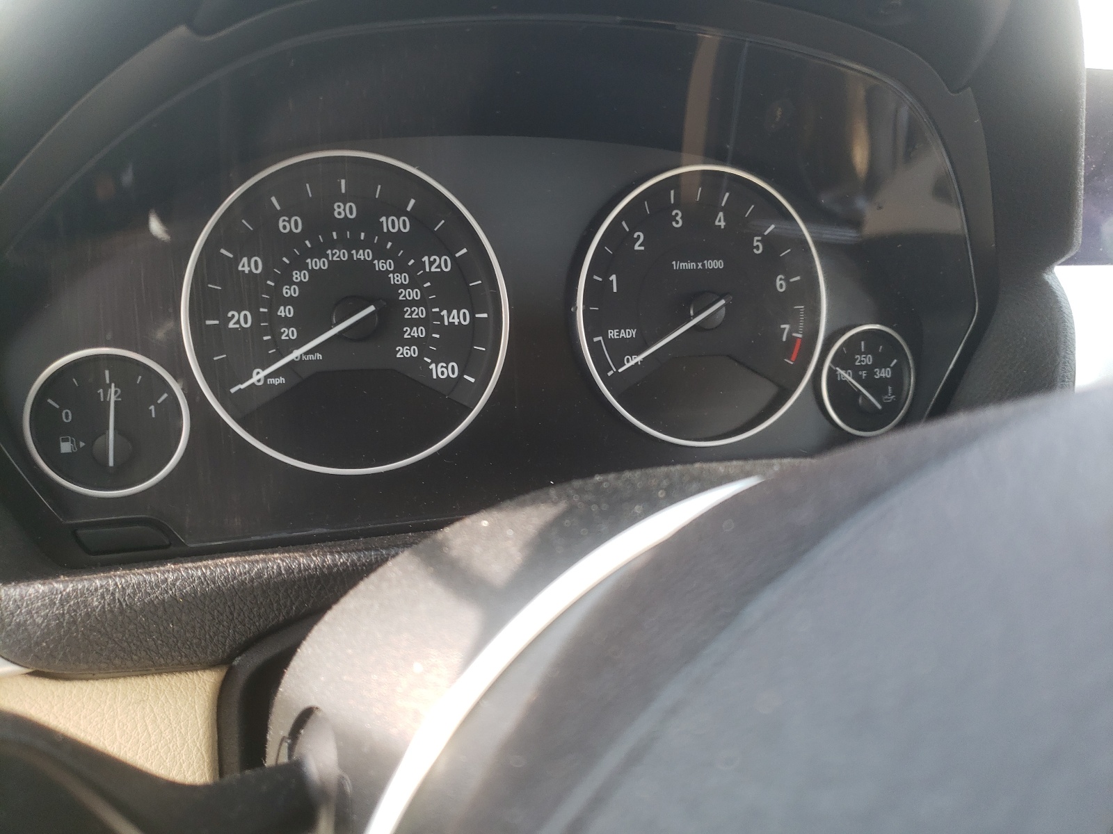 Photo 8 from auction – 2017 BMW 320 I with VIN WBA8E1G31HNU17701