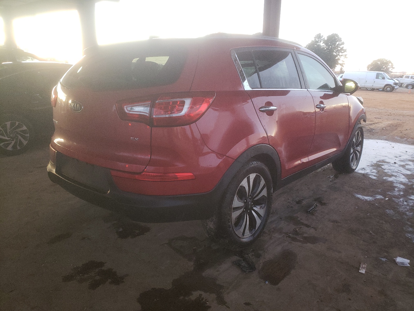 Zdjęcie 4 z aukcji – 2011 KIA SPORTAGE z VIN KNDPC3A2XB7018782