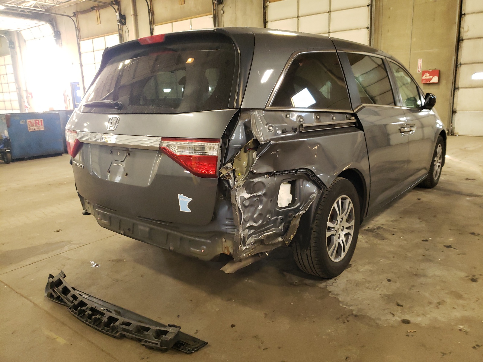 Photo 4 from auction – 2011 HONDA ODYSSEY EX with VIN 5FNRL5H43BB044078