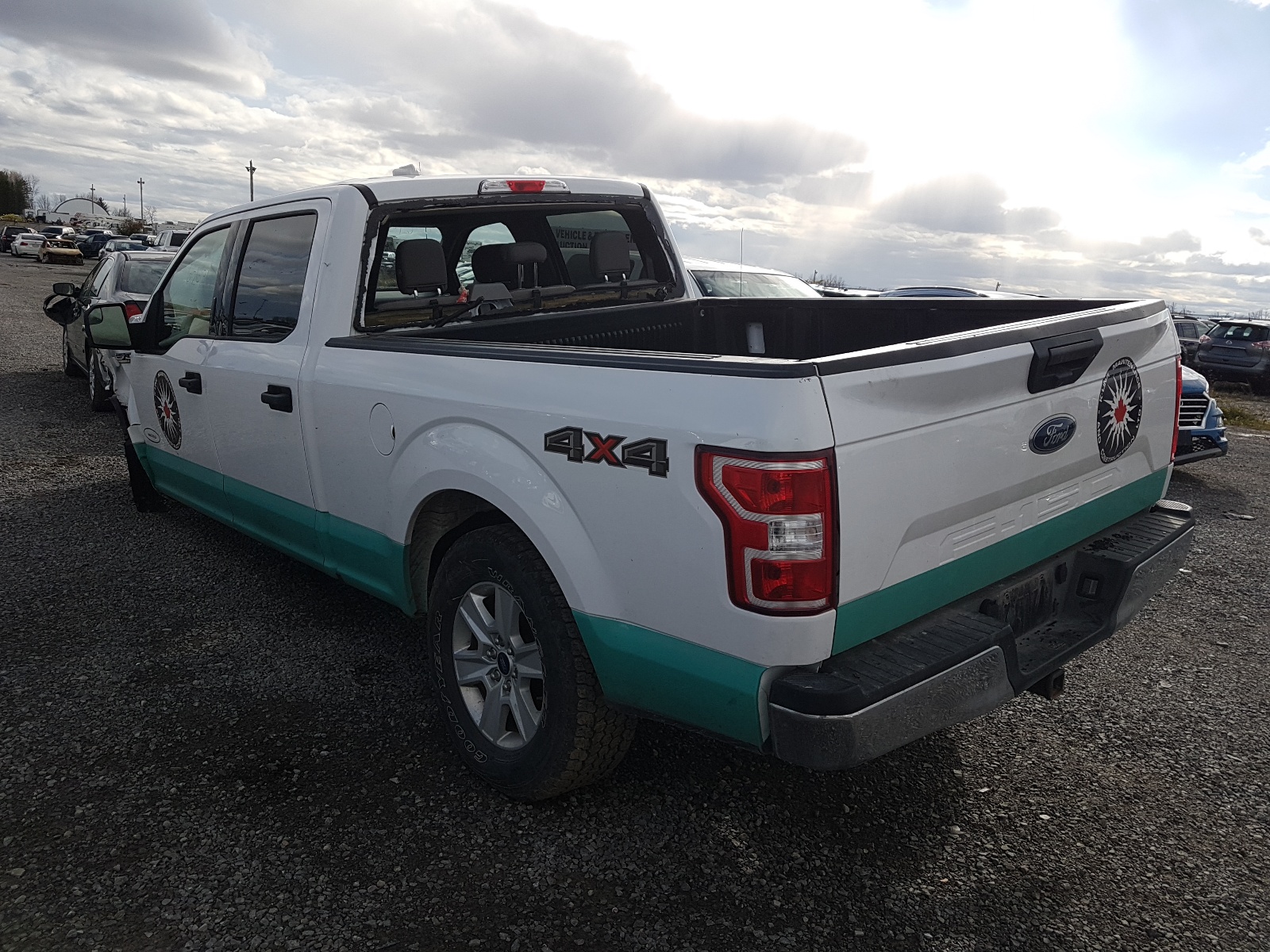 Photo 3 from auction – 2019 FORD F150 SUPER with VIN 1FTFW1E54KKD19296