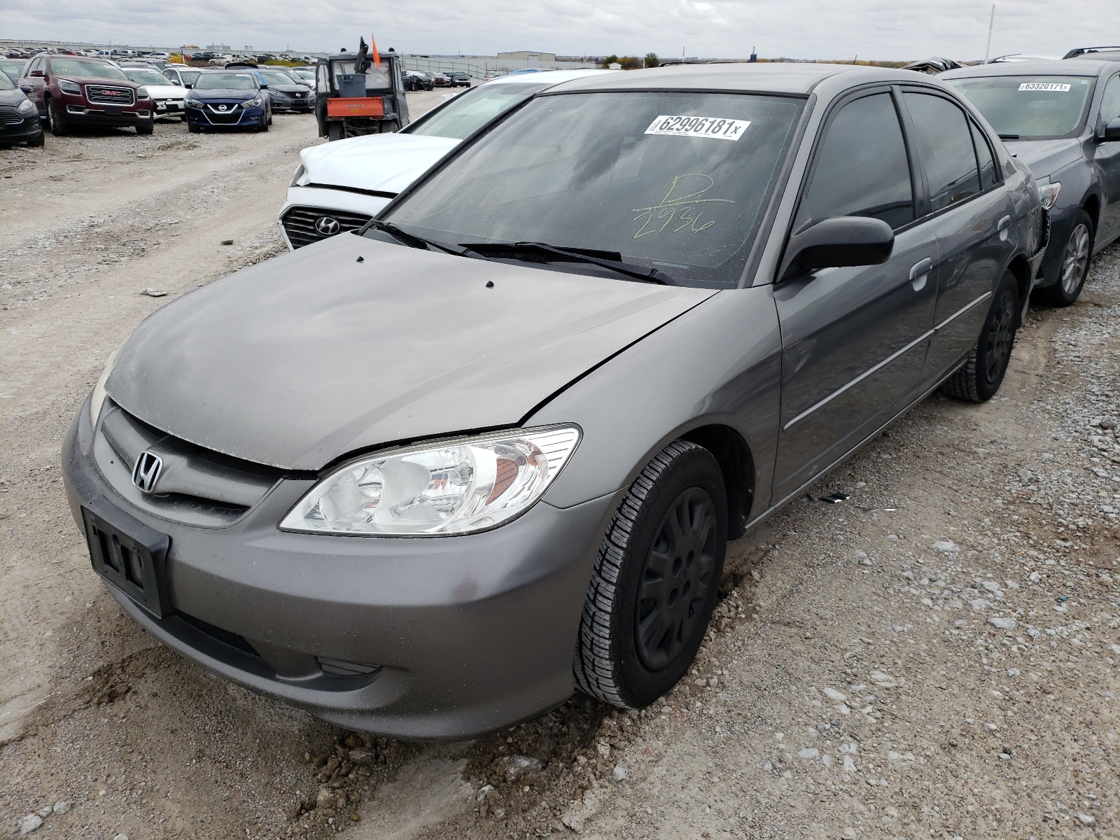 Photo 2 from auction – 2005 HONDA CIVIC LX with VIN JHMES16565S002936