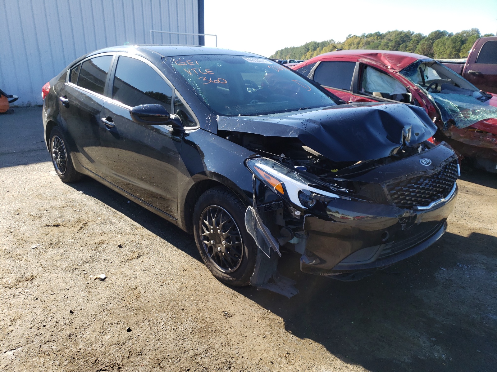 KIA FORTE LX 2018 with VIN 3KPFK4A73JE276348 - Photo from auction