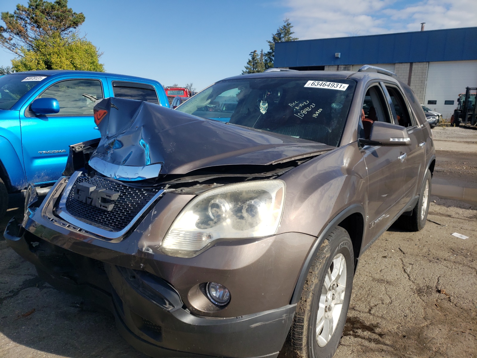 Photo 2 from auction – 2007 GMC ACADIA SLT with VIN 1GKER23717J116400