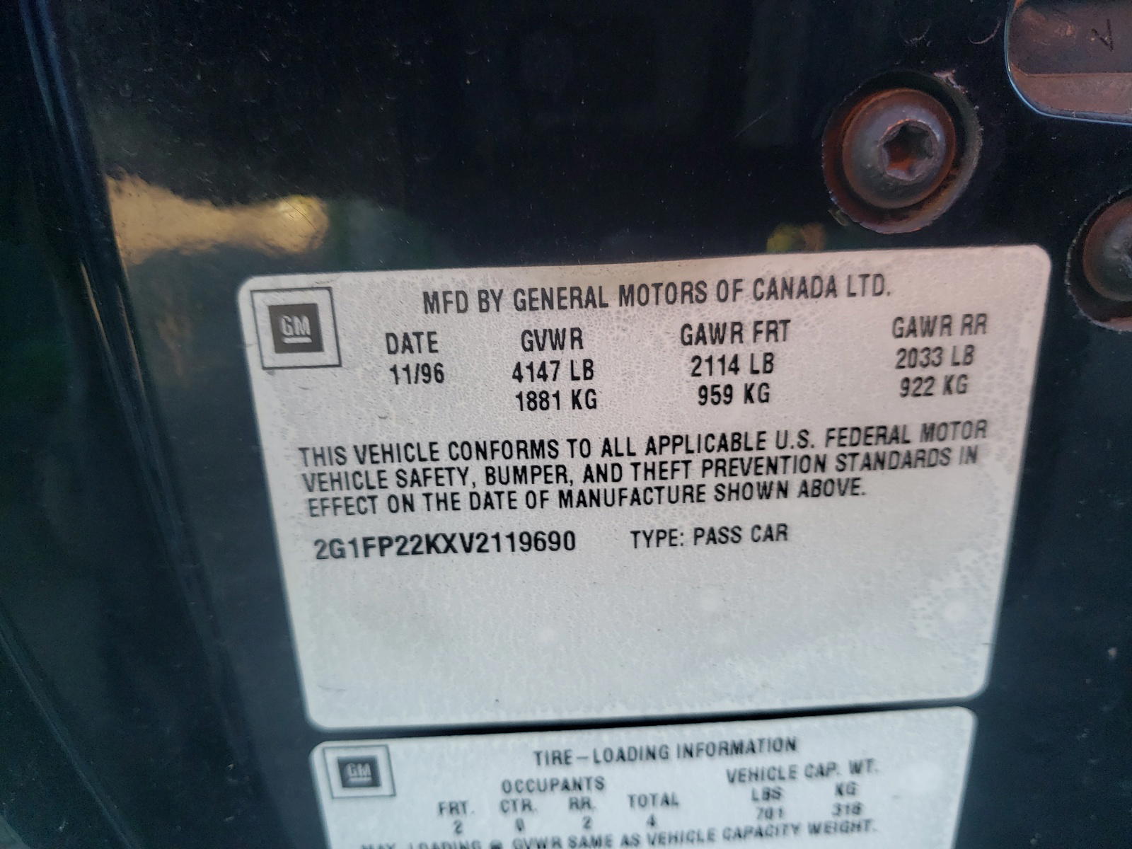 Photo 10 from auction – 1997 CHEVROLET CAMARO BAS with VIN 2G1FP22KXV2119690