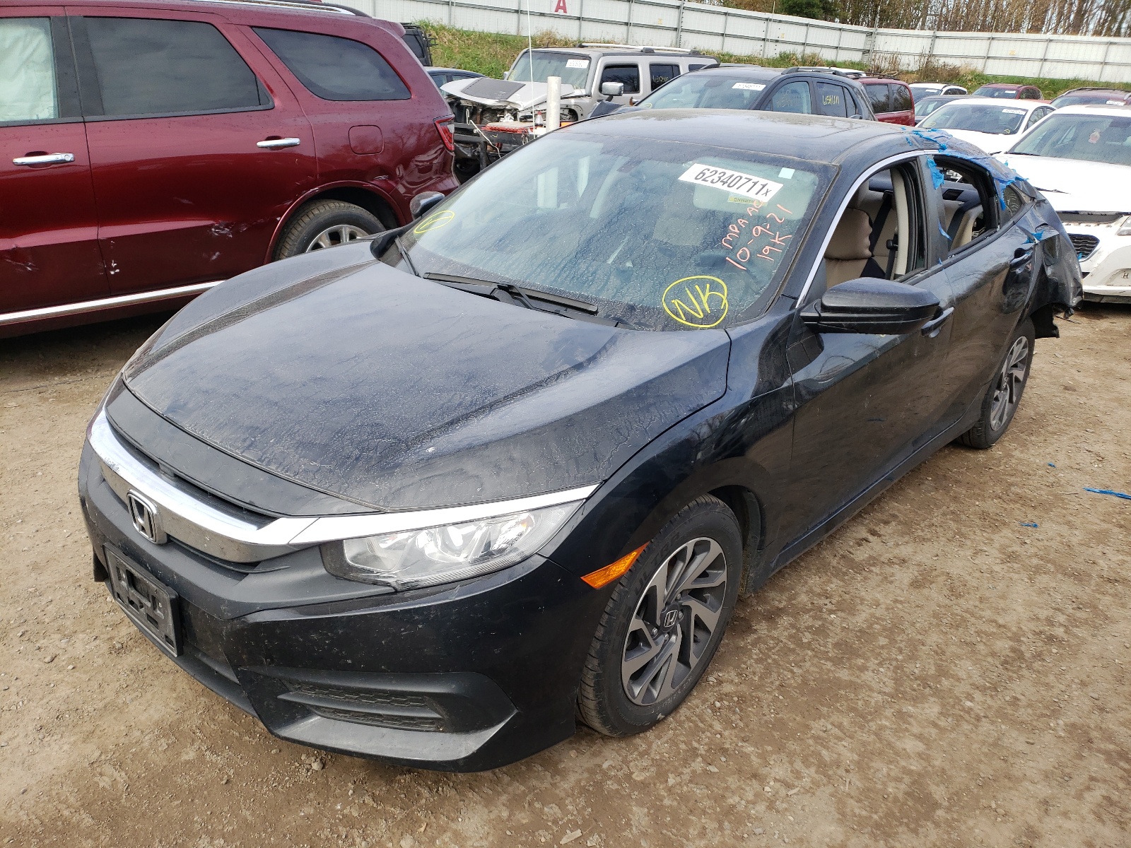 Photo 2 from auction – 2018 HONDA CIVIC EX with VIN 2HGFC2F70JH603501