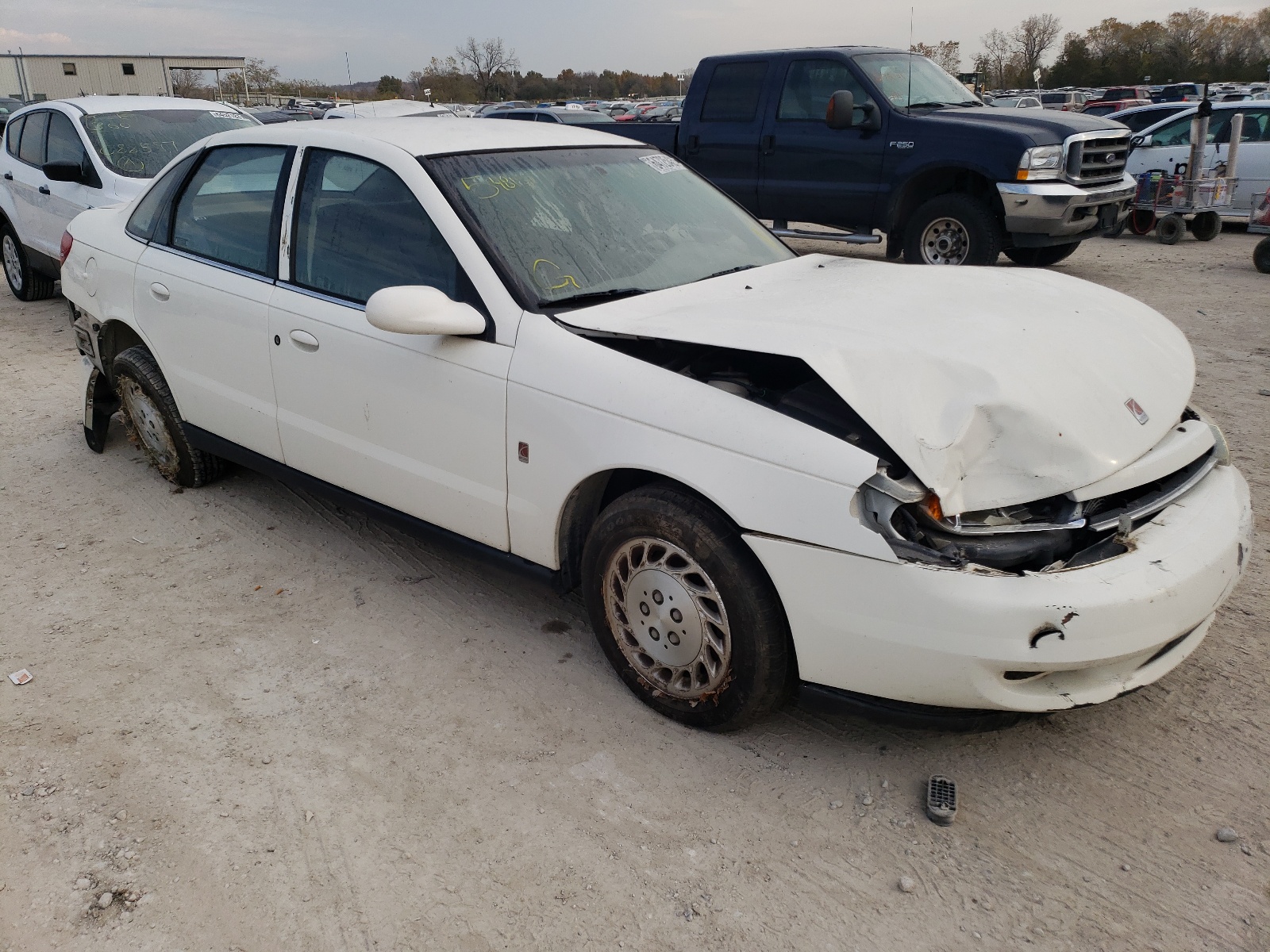 SATURN L200 2001 with VIN 1G8JU52F31Y548157 - Photo from auction