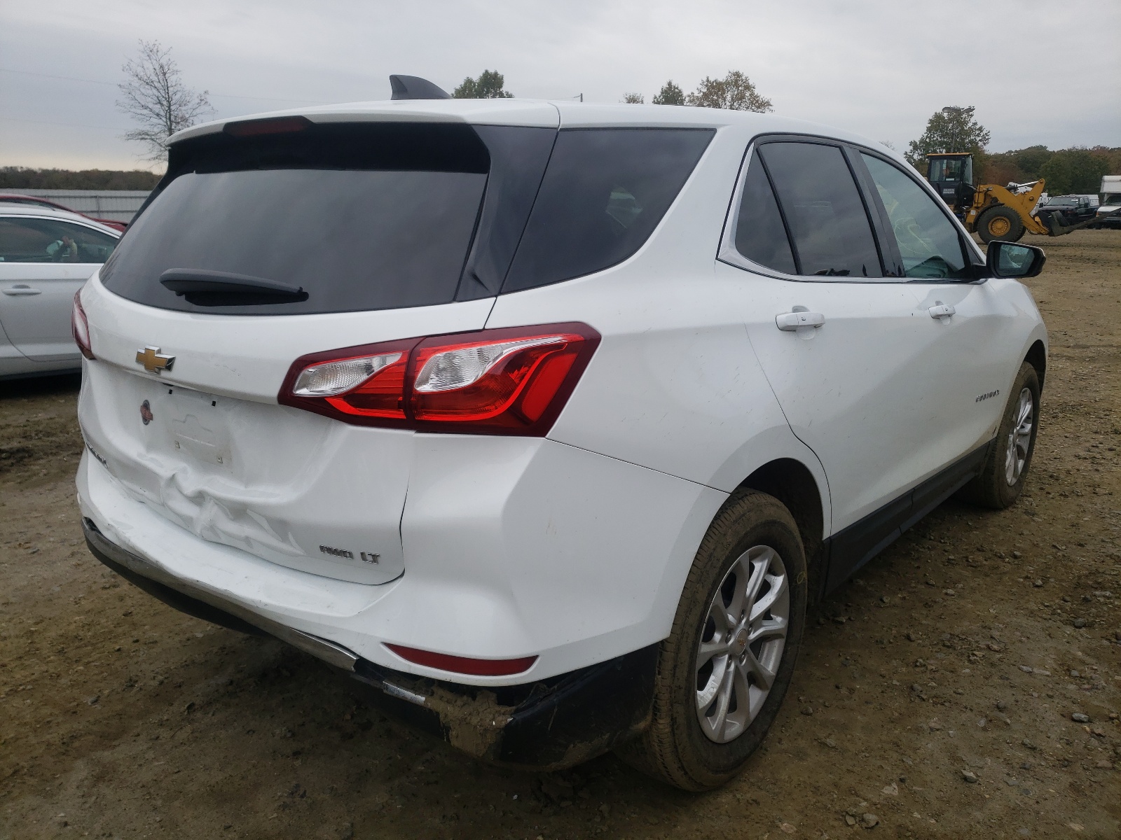 Photo 4 from auction – 2019 CHEVROLET EQUINOX LT with VIN 2GNAXUEV7K6272218