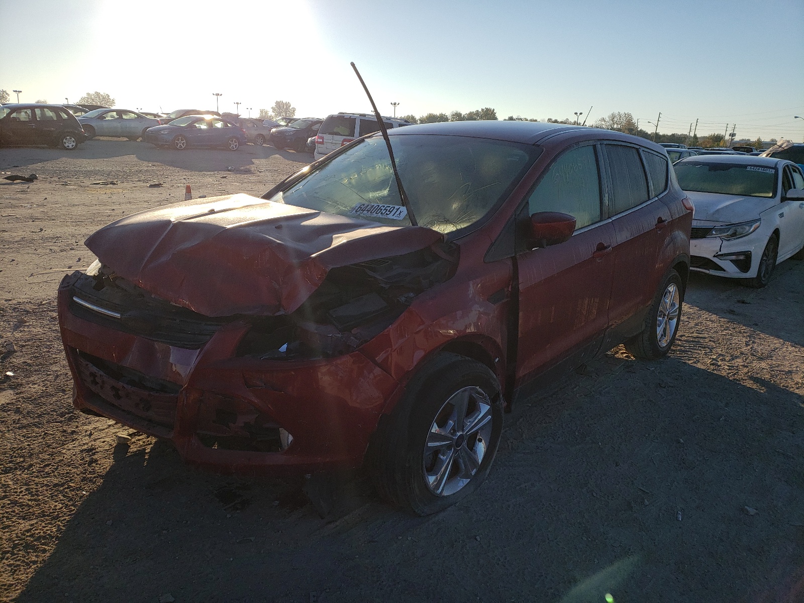 Photo 2 from auction – 2015 FORD ESCAPE SE with VIN 1FMCU0GX6FUA51228