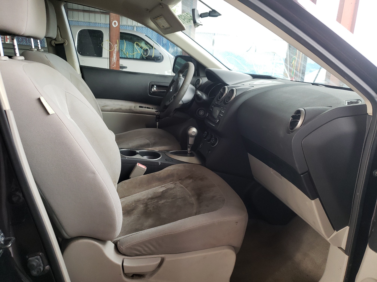 Photo 5 from auction – 2014 NISSAN ROGUE SELE with VIN JN8AS5MT0EW621277