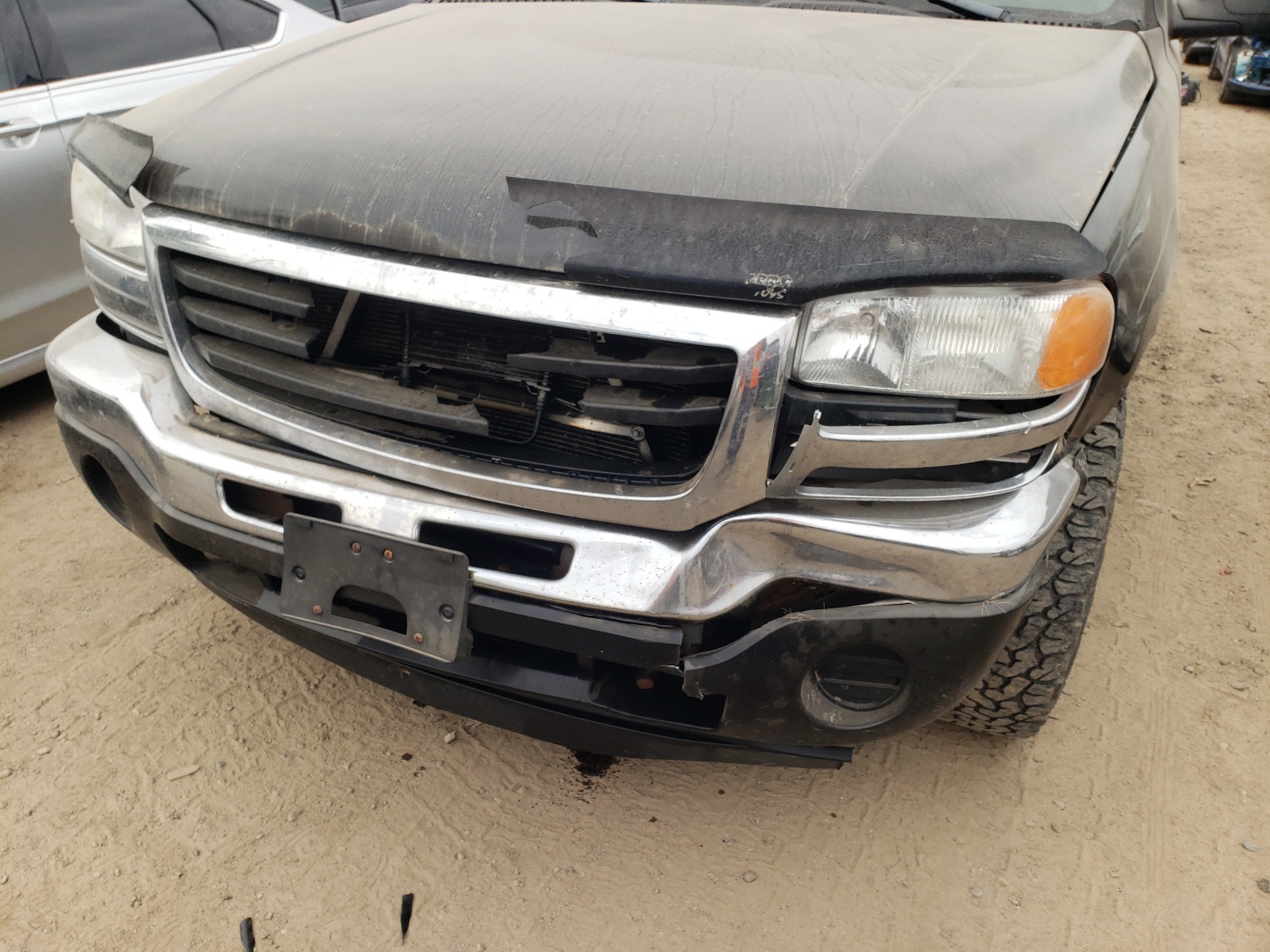Photo 9 from auction – 2006 GMC NEW SIERRA with VIN 2GTEK13T861237926