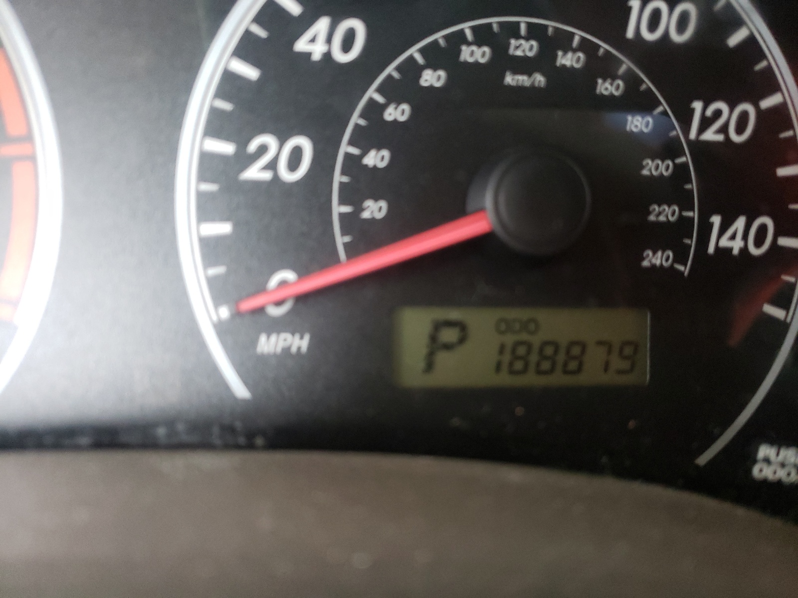 Photo 8 from auction – 2010 TOYOTA COROLLA BA with VIN 1NXBU4EE7AZ385071