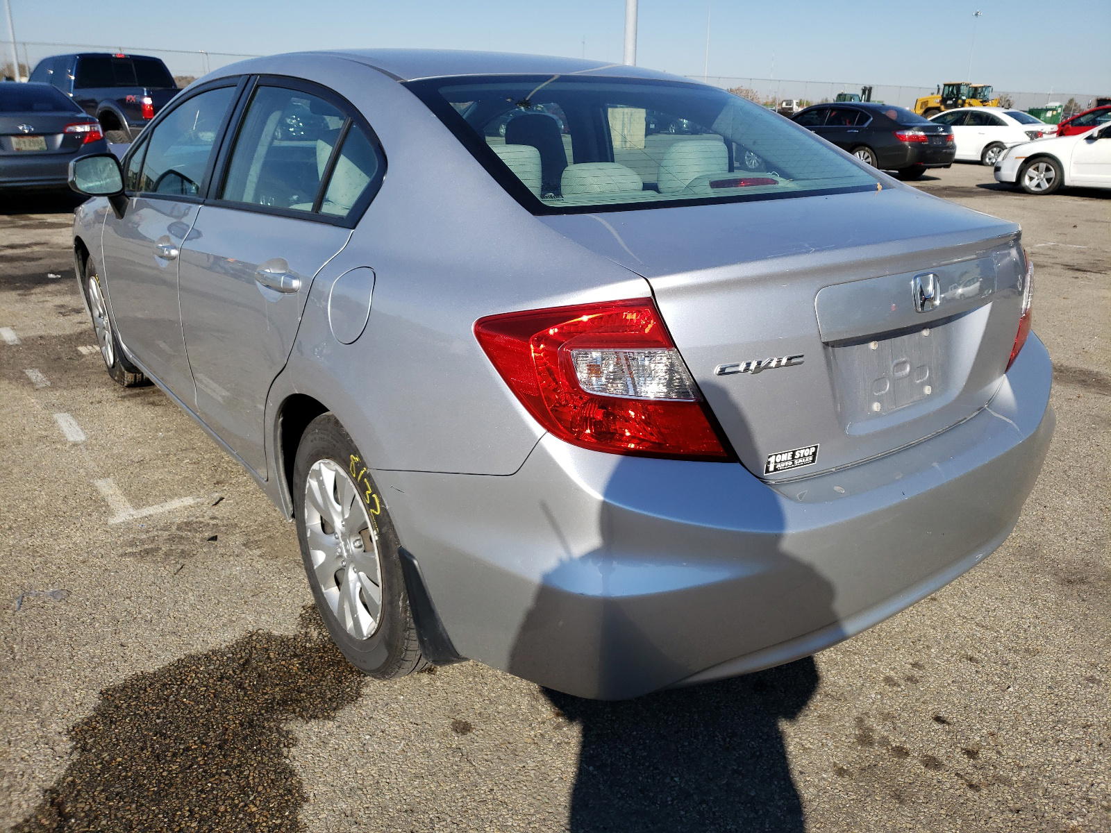 Photo 3 from auction – 2012 HONDA CIVIC LX with VIN 19XFB2F5XCE017550