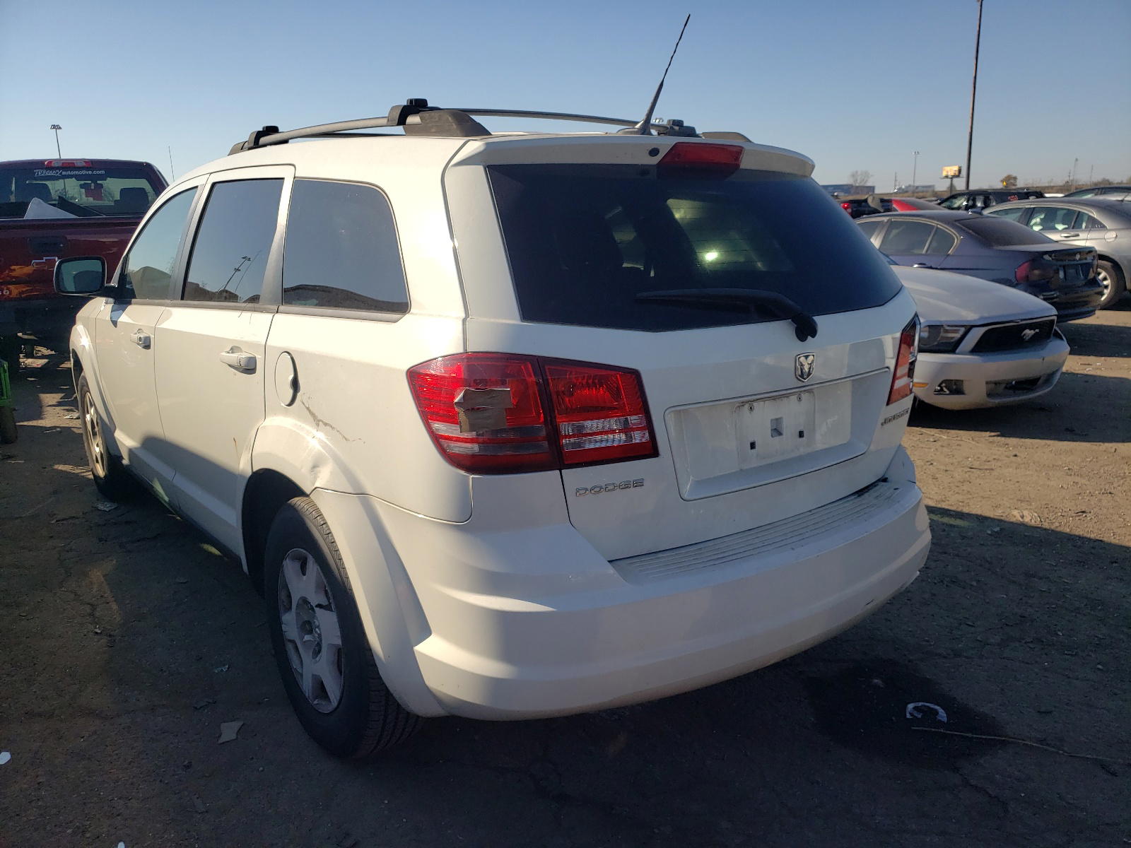 Photo 3 from auction – 2010 DODGE JOURNEY SE with VIN 3D4PG4FB2AT199117