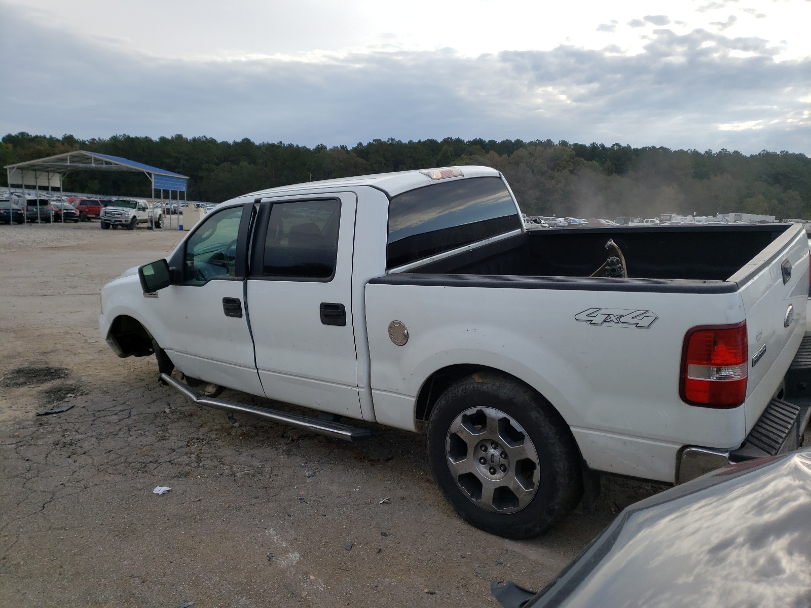 Photo 3 from auction – 2006 FORD F150 SUPER with VIN 1FTPW14V76FB71780
