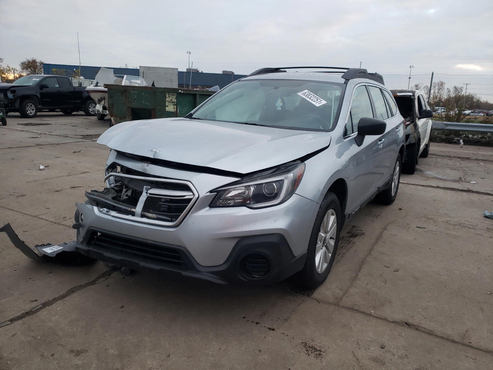 Photo 2 from auction – 2018 SUBARU OUTBACK 2. with VIN 4S4BSAAC0J3264137