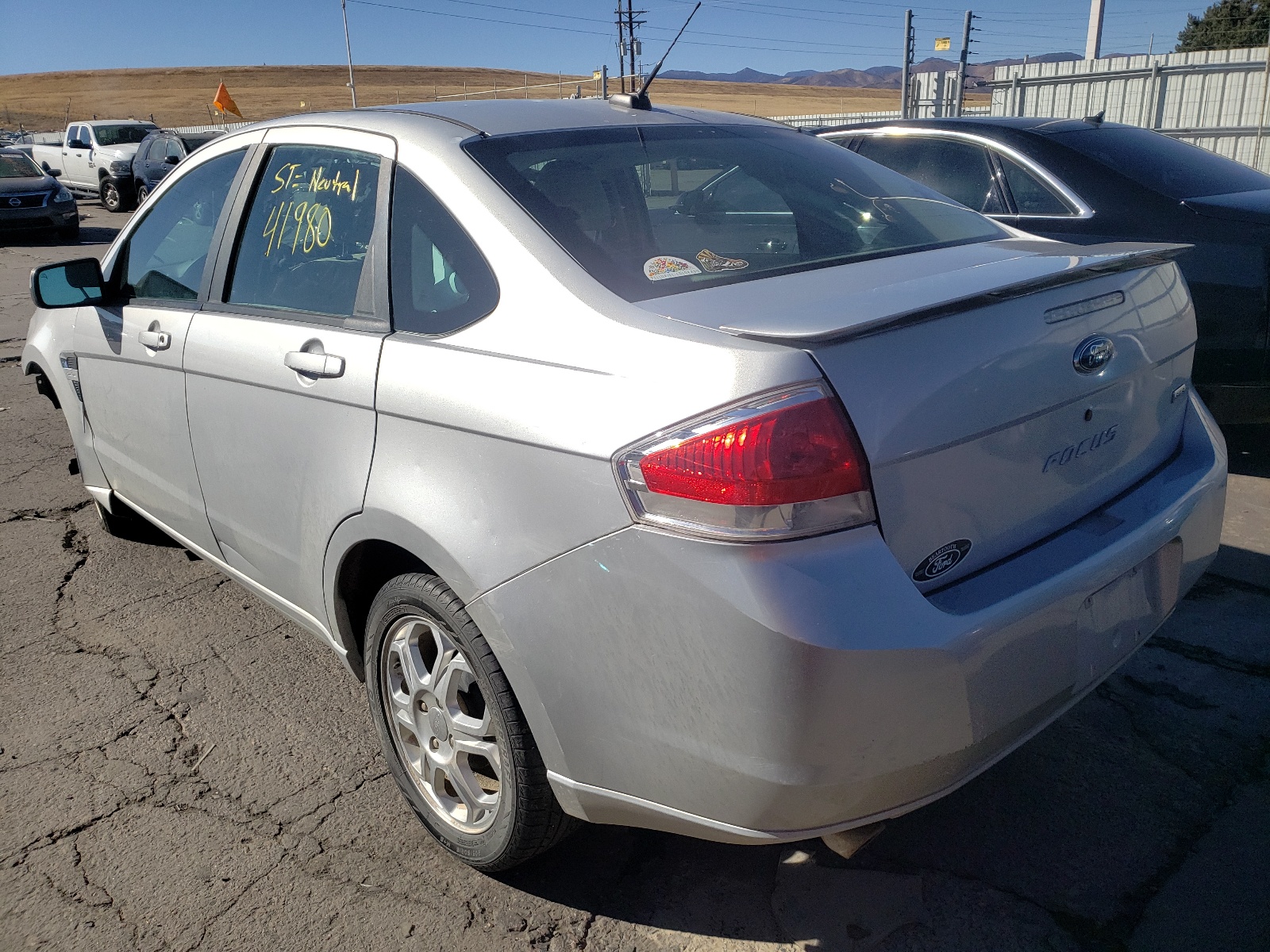 Photo 3 from auction – 2008 FORD FOCUS SE with VIN 1FAHP35NX8W123274