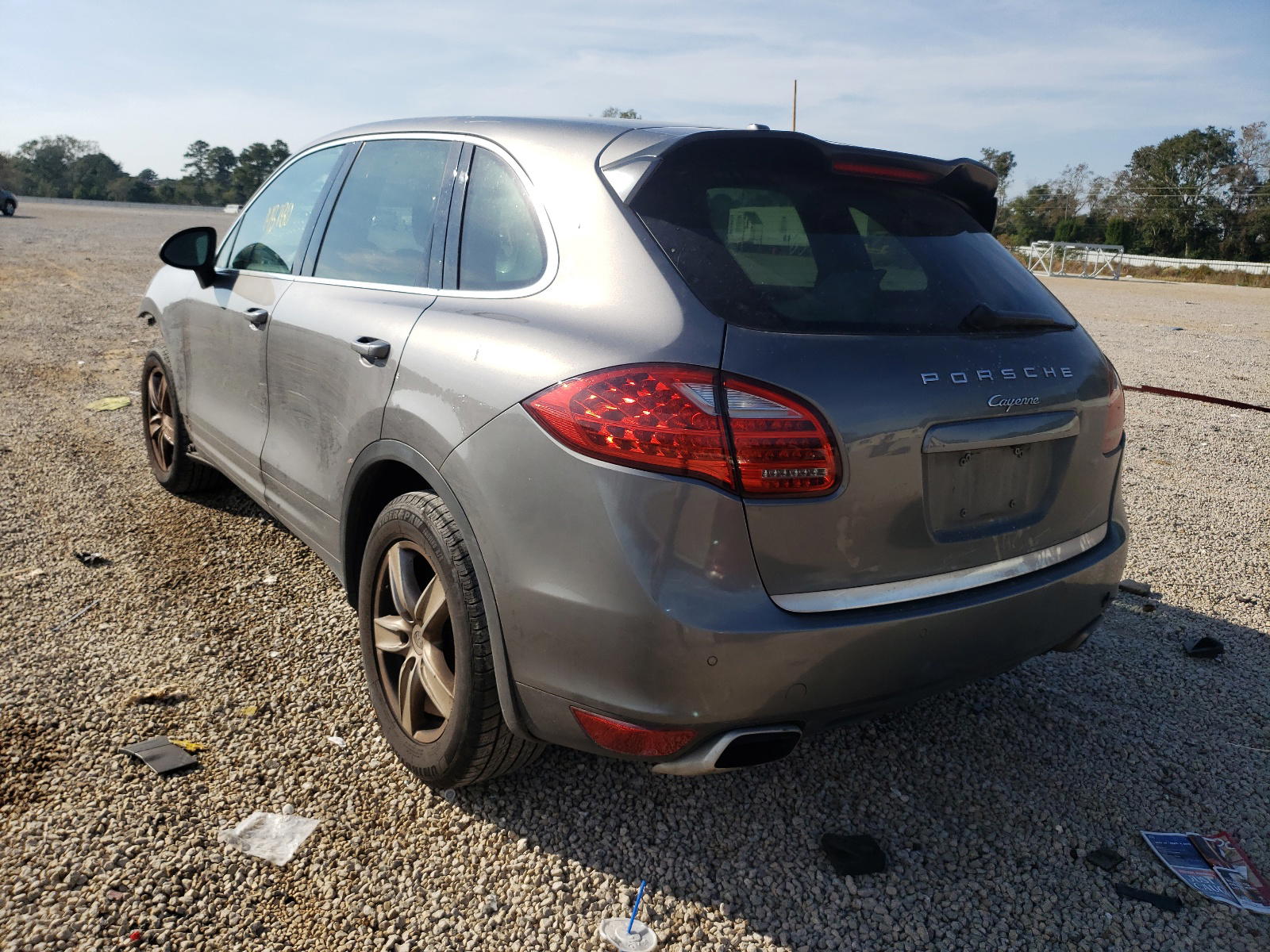 Photo 3 from auction – 2013 PORSCHE CAYENNE with VIN WP1AA2A23DLA03877