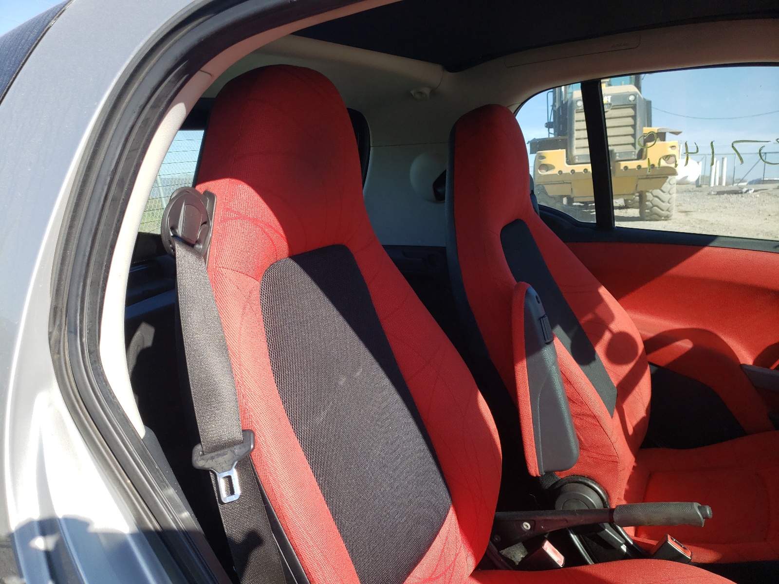 Photo 6 from auction – 2013 SMART FORTWO PUR with VIN WMEEJ3BA7DK635402