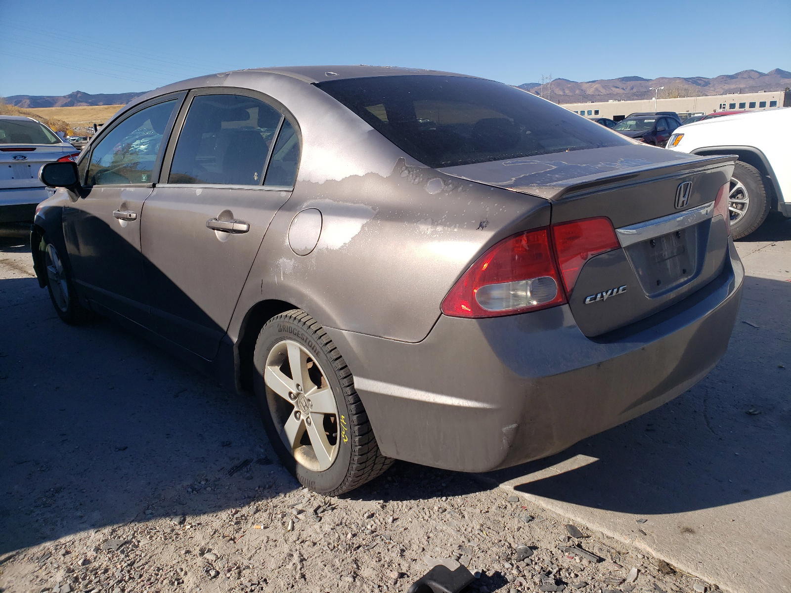 Photo 3 from auction – 2010 HONDA CIVIC LX-S with VIN 19XFA1F6XAE047893